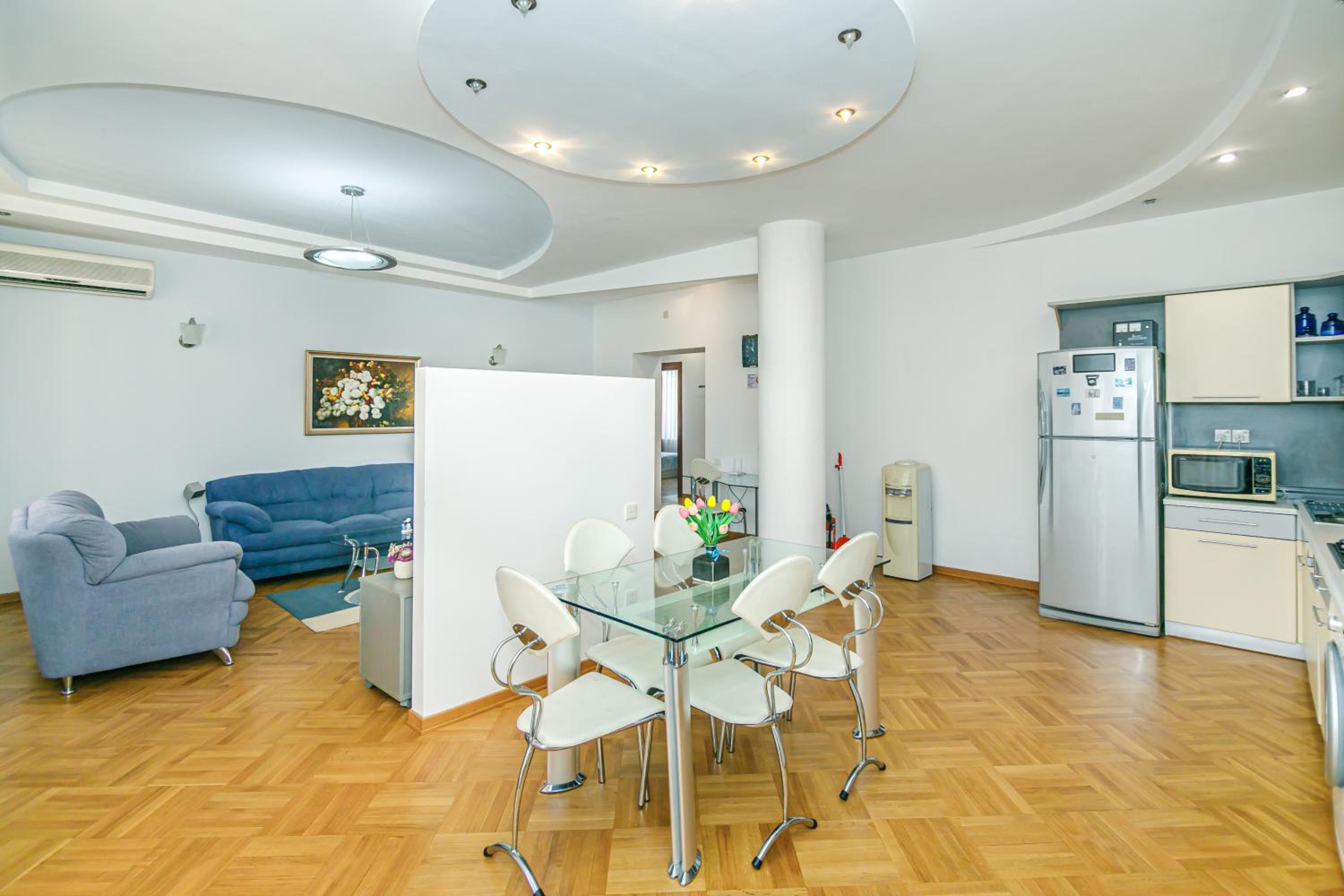 MAGNIUM Apartment in Nizami st
