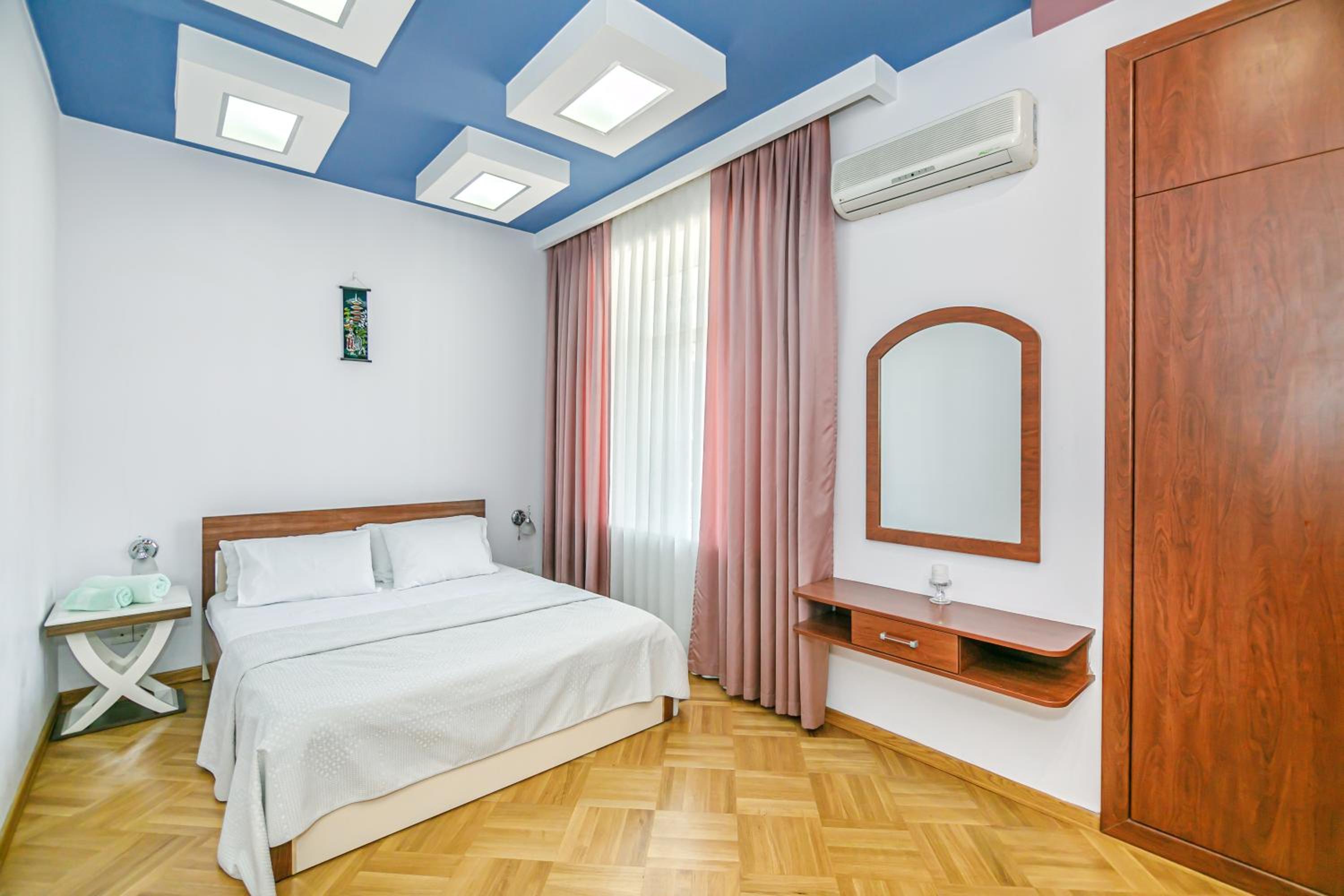 MAGNIUM Apartment in Nizami st