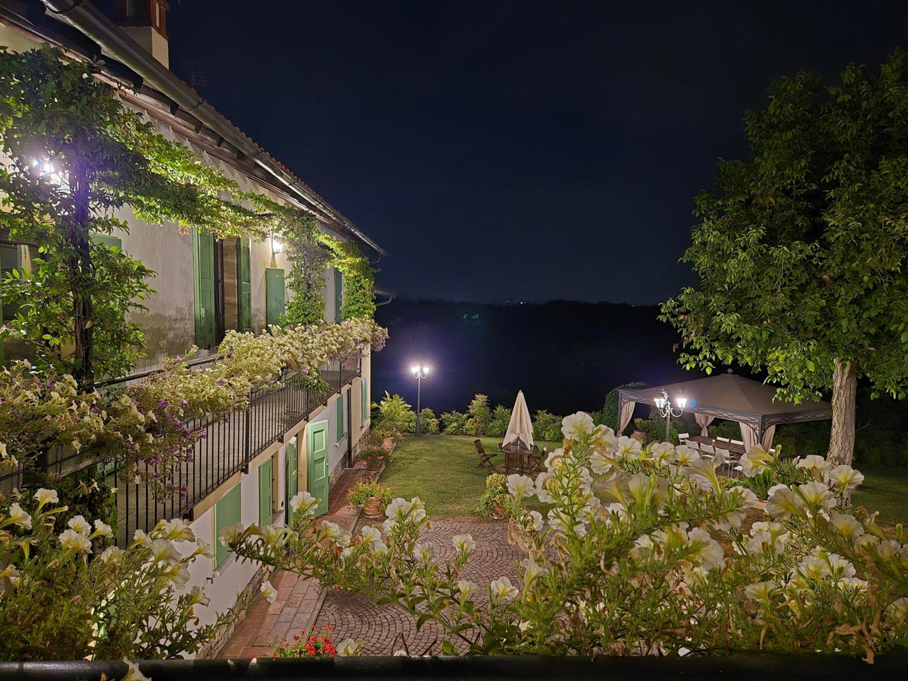 Casale Raffaello B&B Como