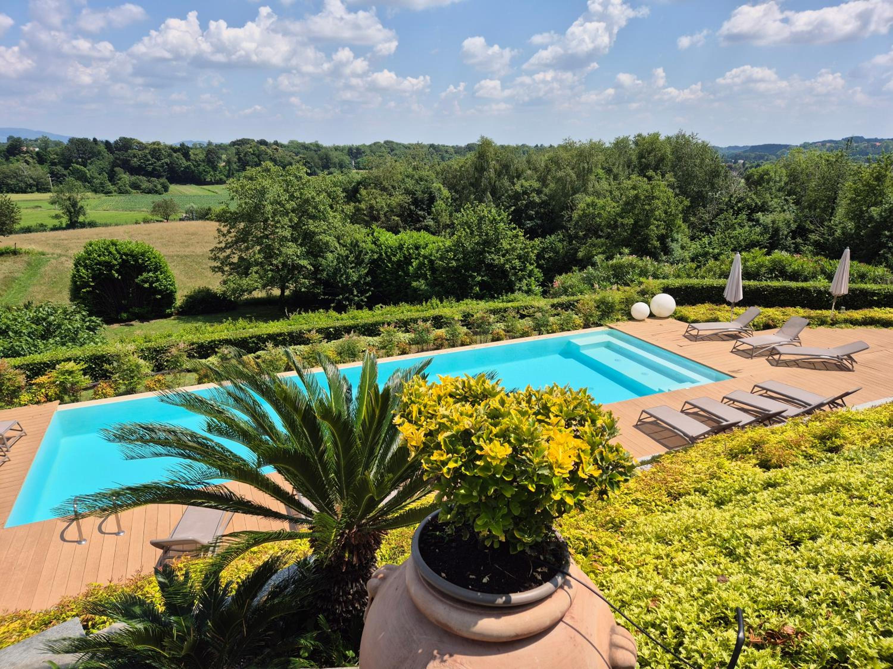 Casale Raffaello B&B Como