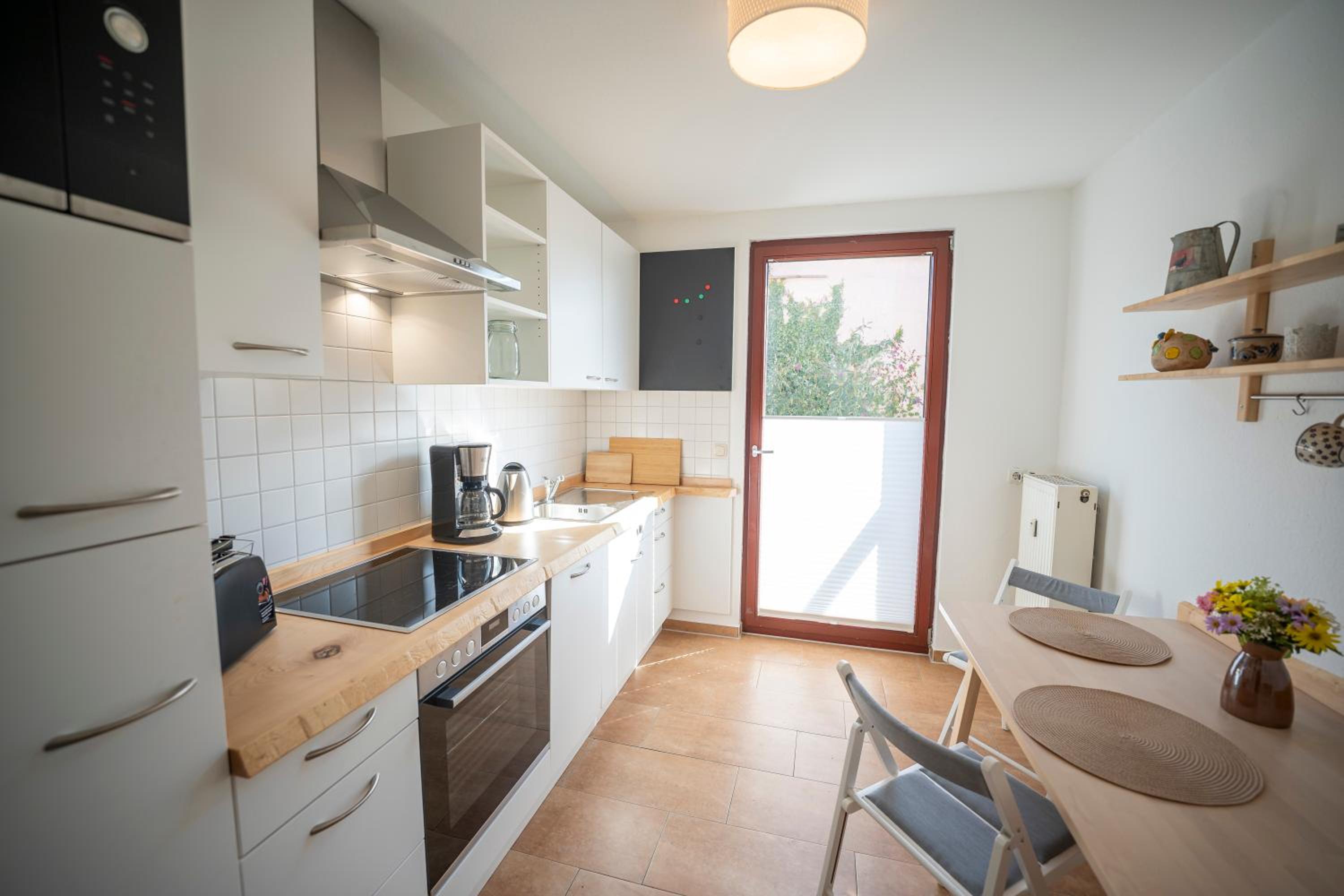 Haus unterm Mammutbaum - Elberadweg