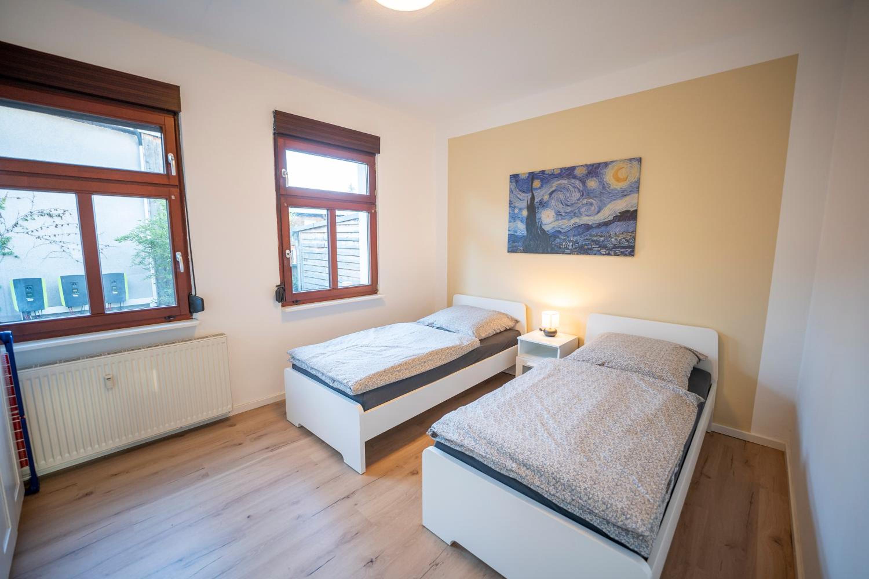 Haus unterm Mammutbaum - Elberadweg