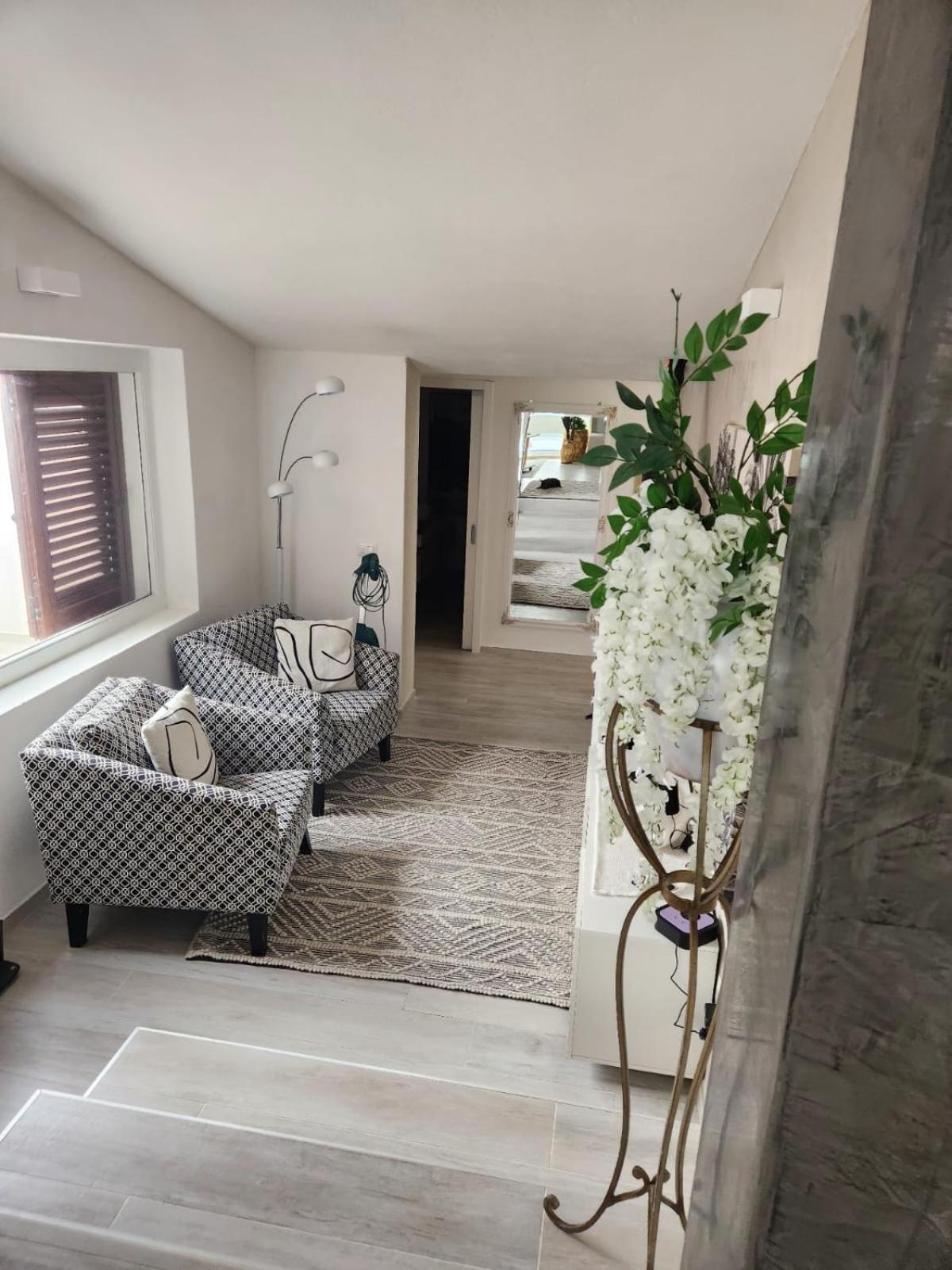 Hotel Villa Rosi - Image 1