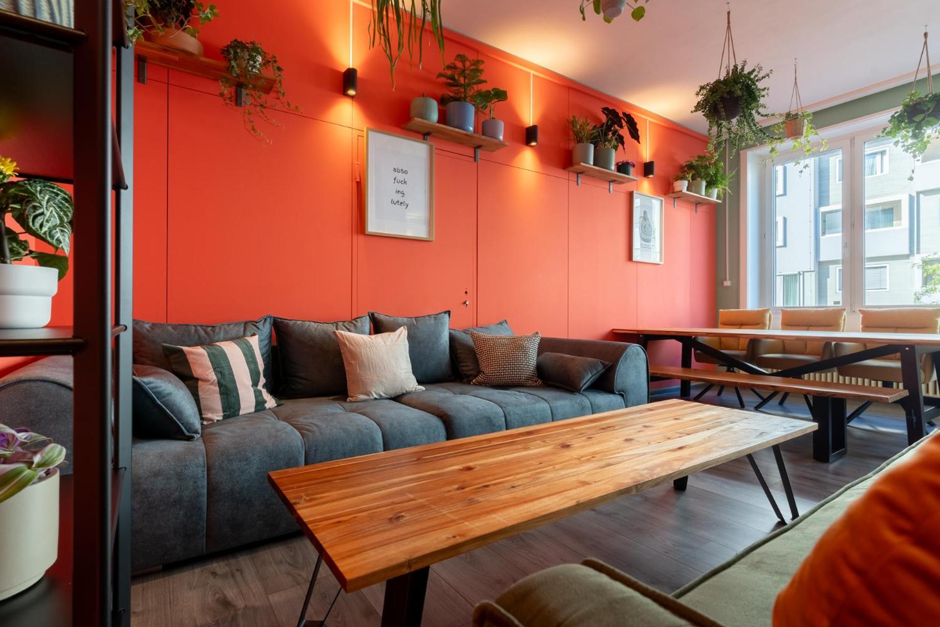 lounge