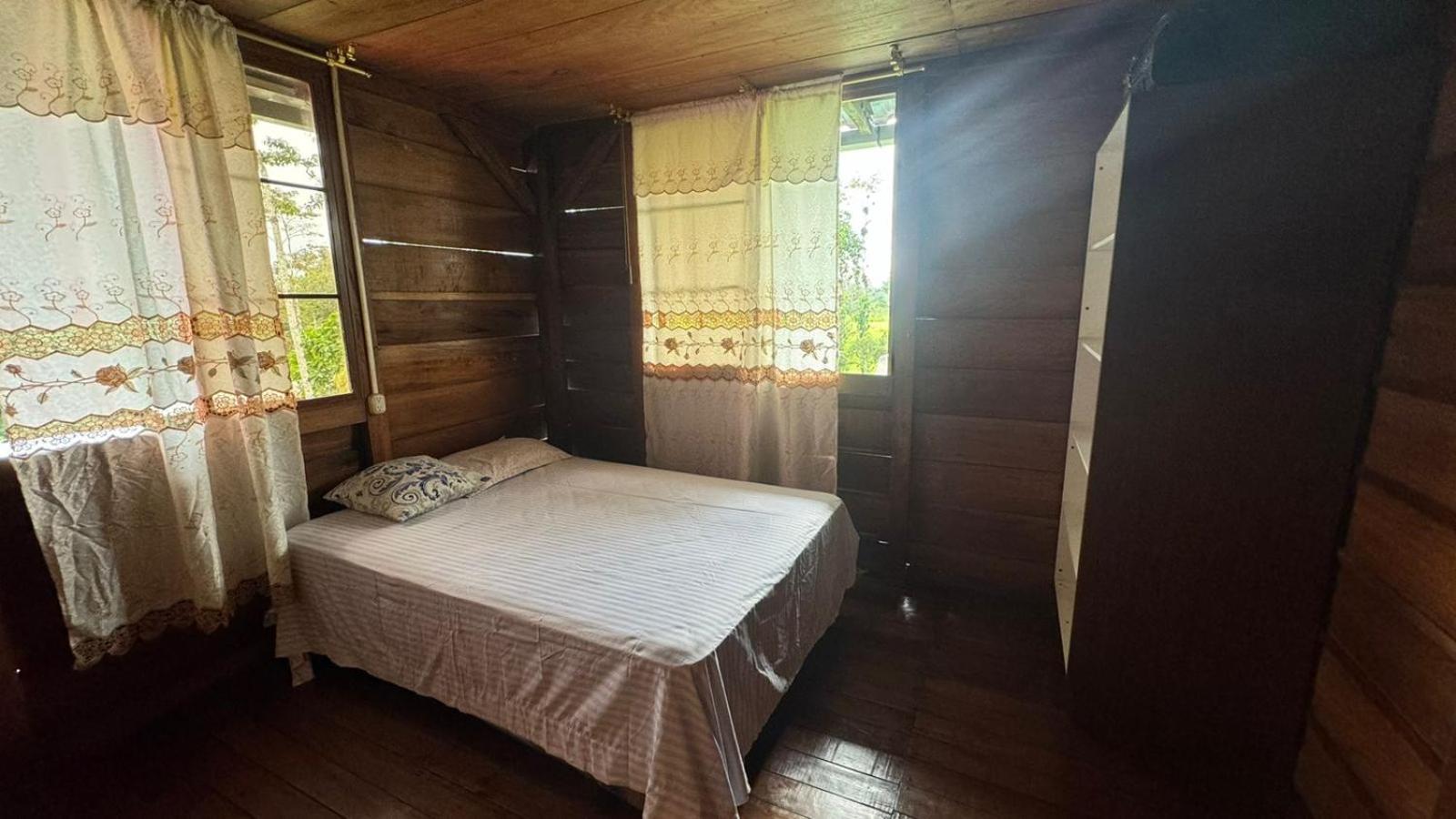 Quinta Leonela