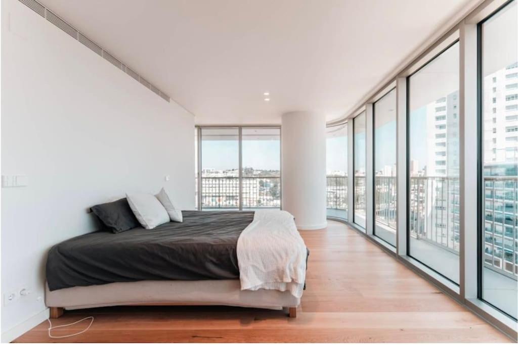 High End Urban Retreat view 4