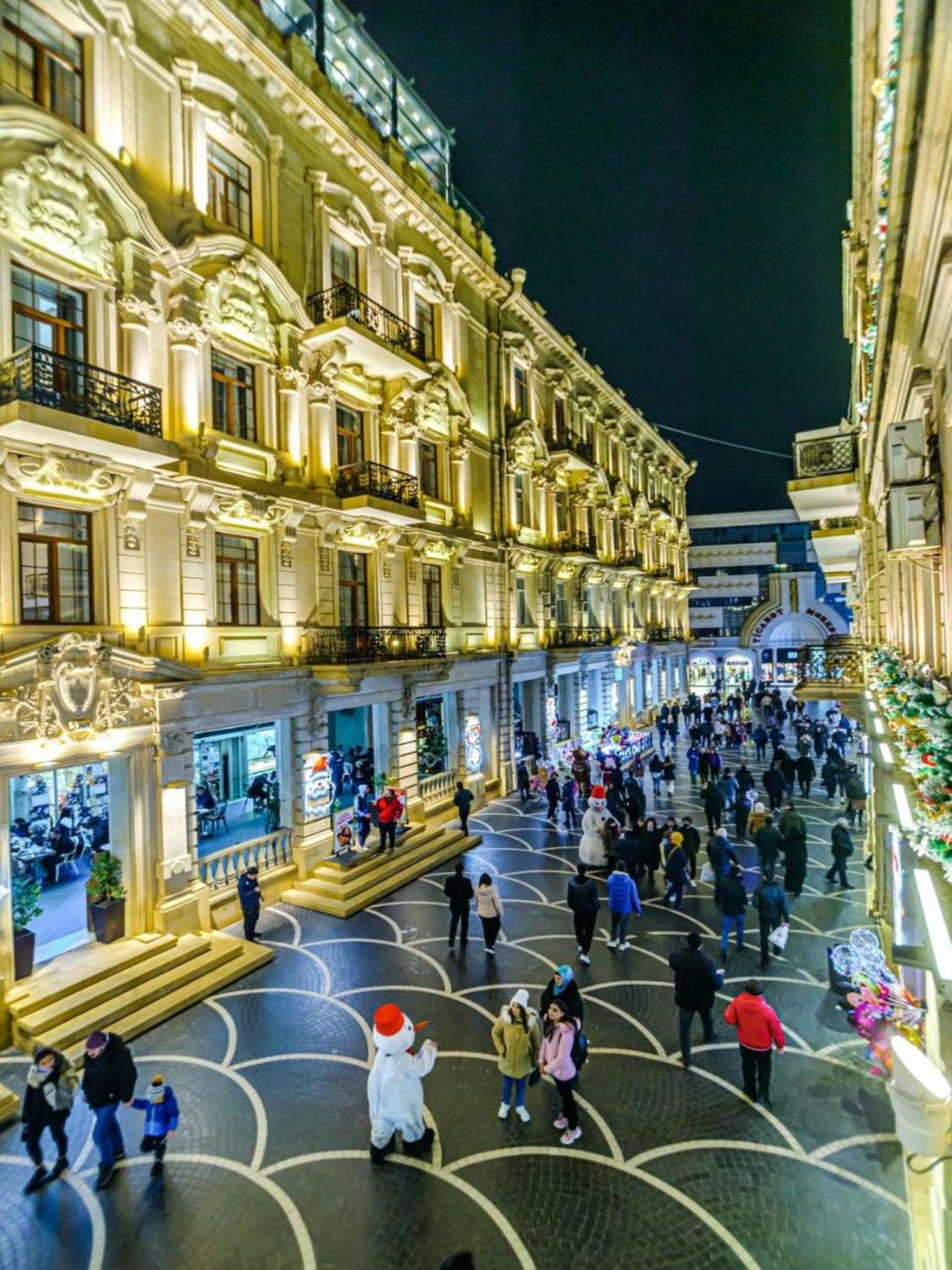 MAGNIUM Apartment in Nizami st