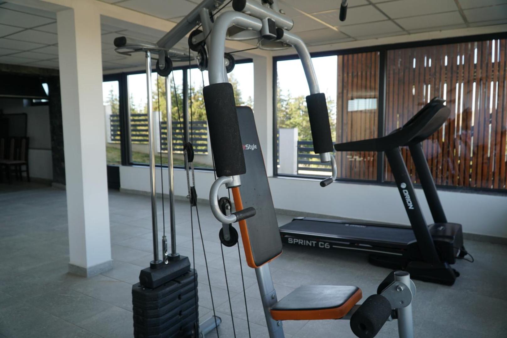 Photo 44