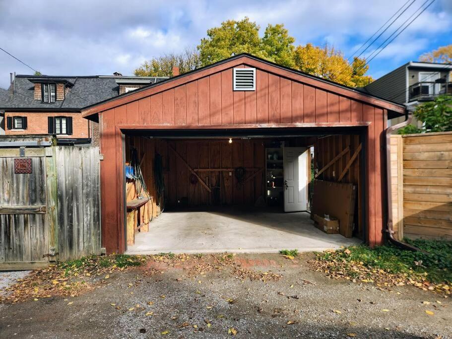 Whole House in Toronto