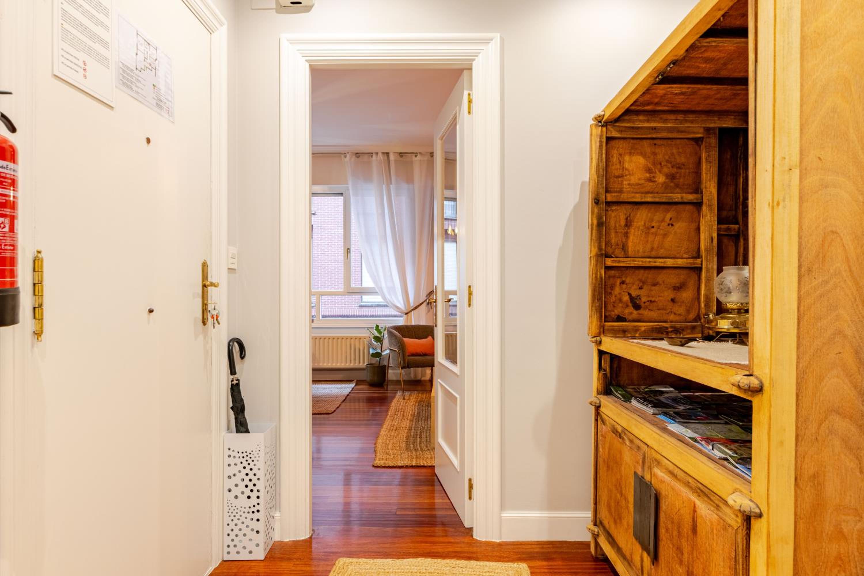 BilbaoBonito 5min Guggenheim 2Bth ,EXT,Quiet & Central, Parking