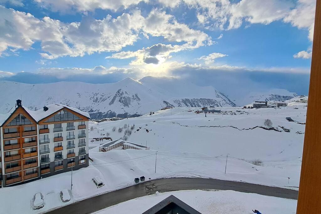 Four Seasons New Gudauri - Ski Resort Building F3