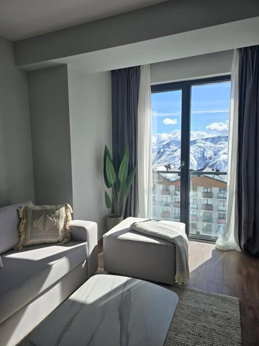 Four Seasons New Gudauri - Ski Resort Building F3