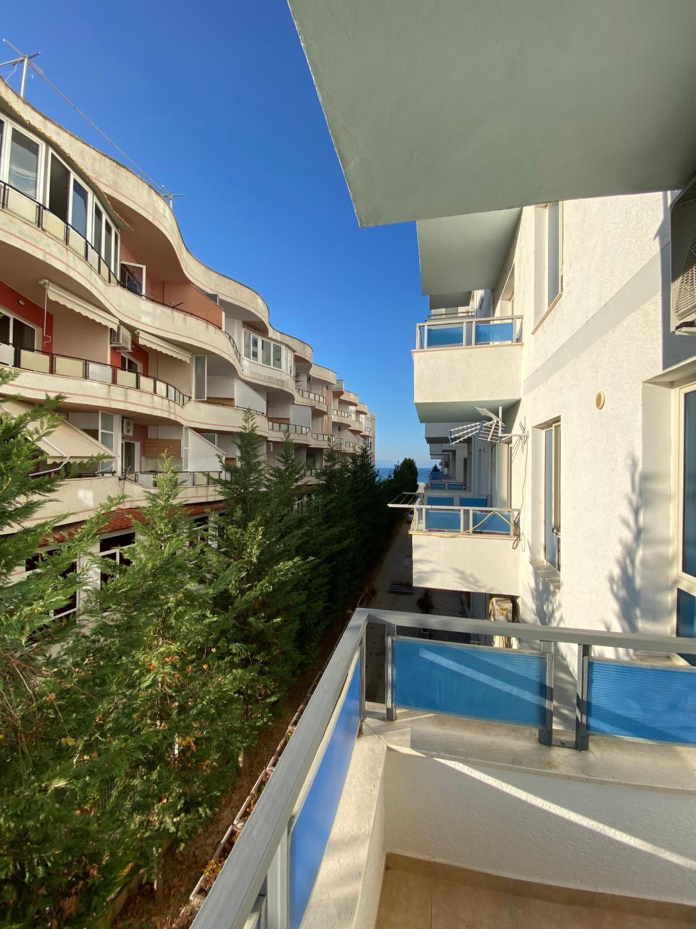 Apartament tushemisht photo 5