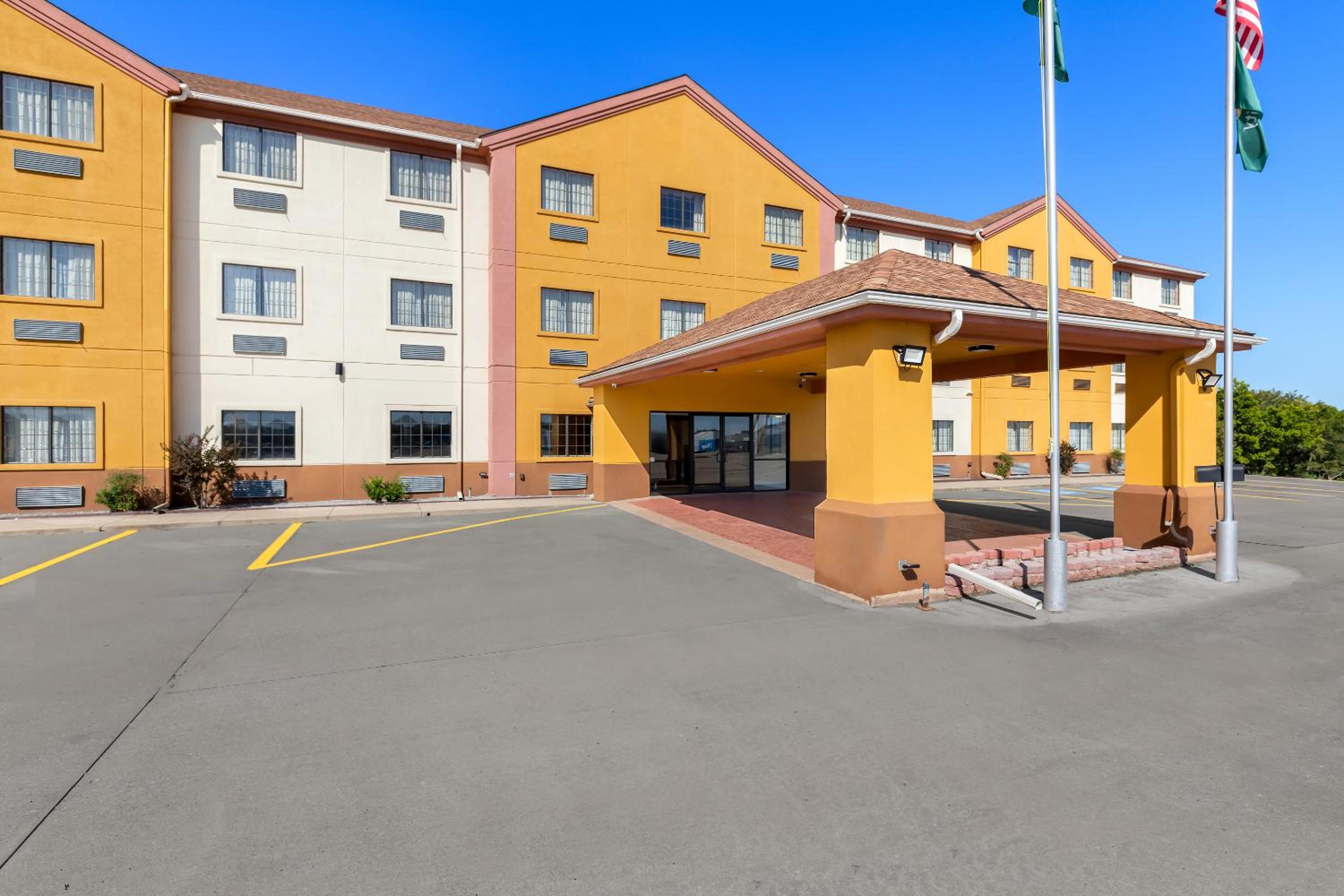 Quality Inn & Suites McAlester on Hwy 69