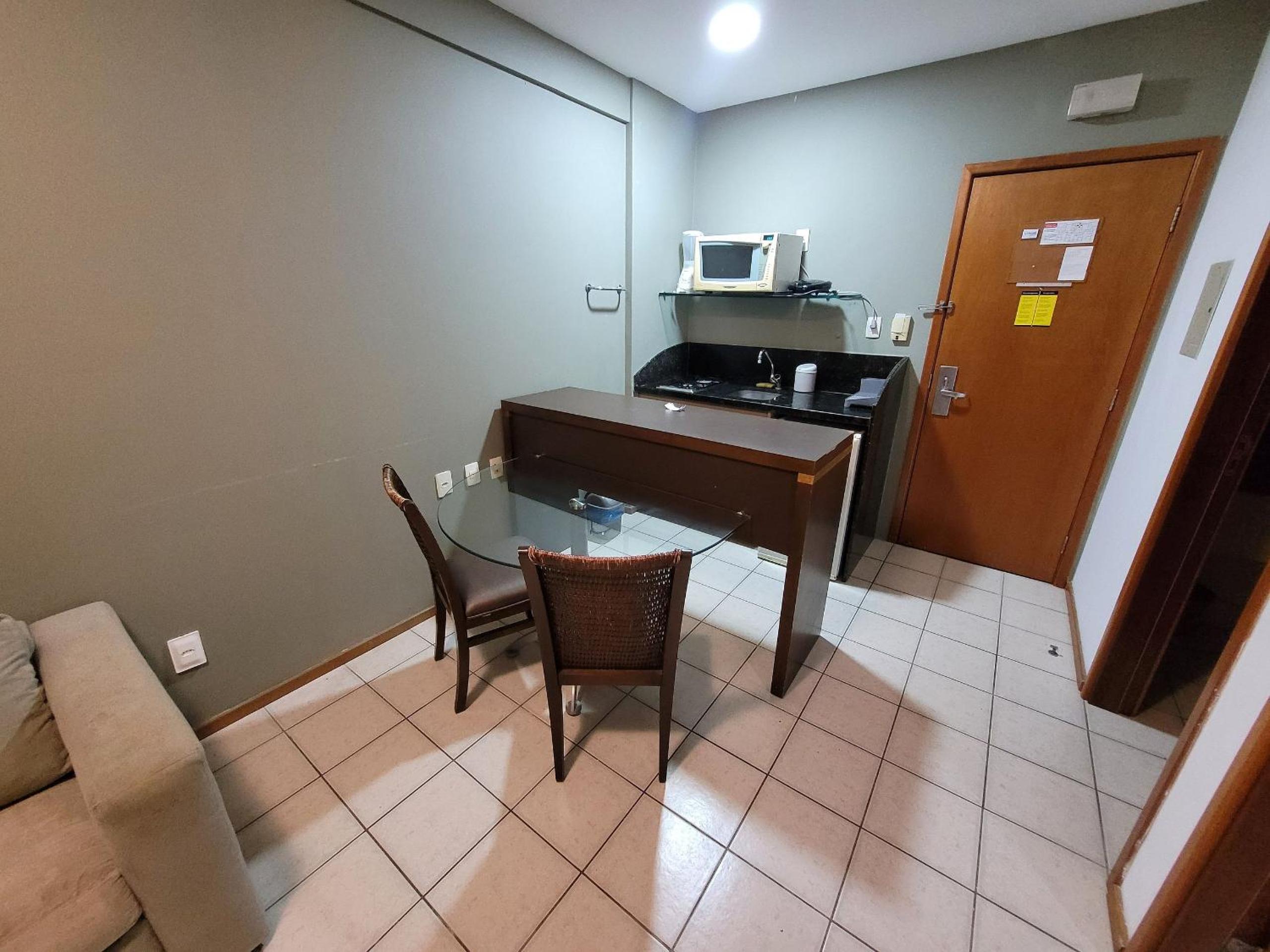 Flat no Condomínio Metrópolis - Ilha do Leite
