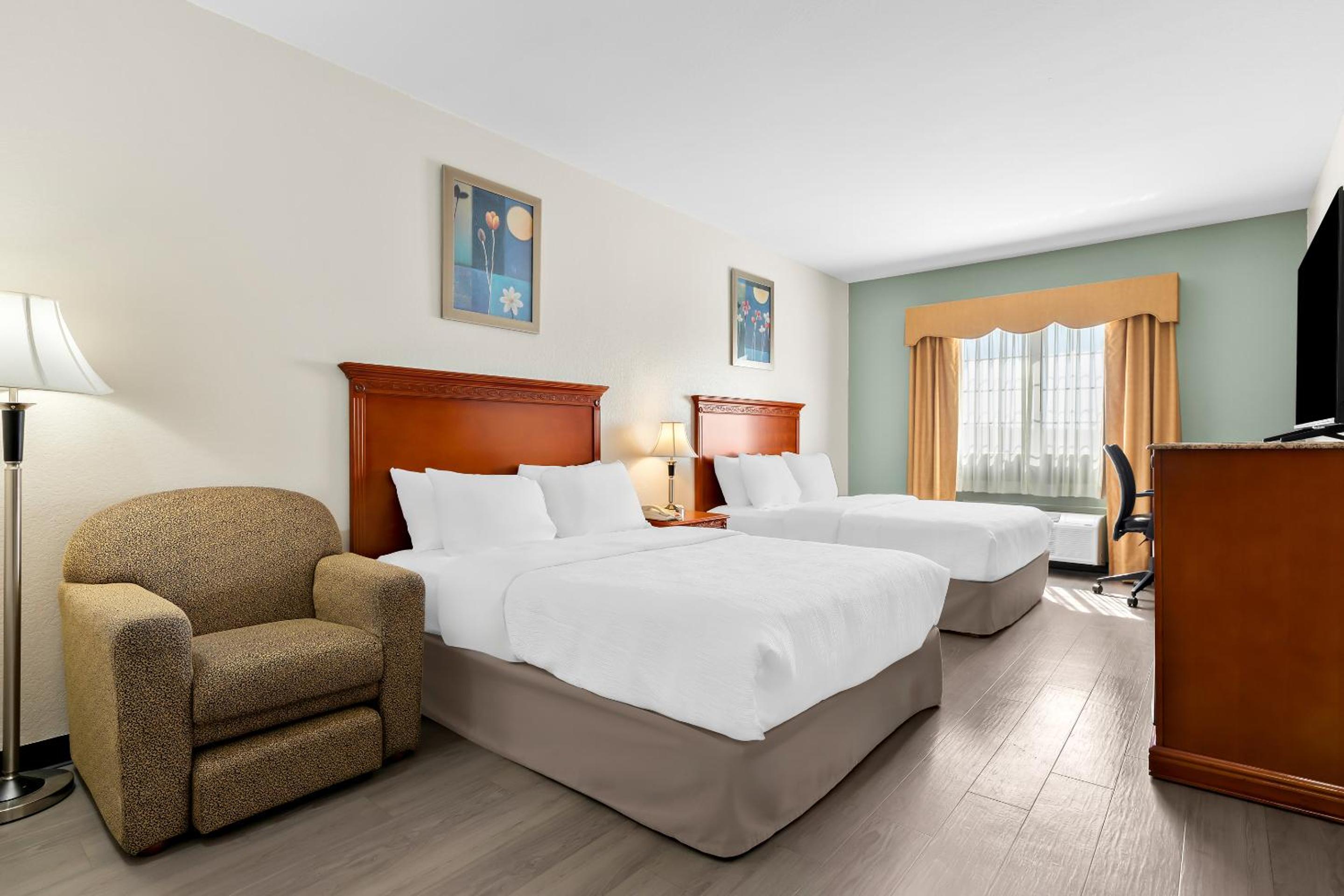 Quality Inn & Suites McAlester on Hwy 69