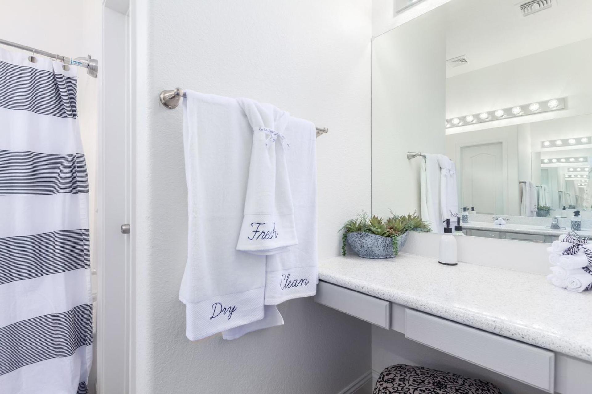 San Michelle Luxury Escape -Mesa