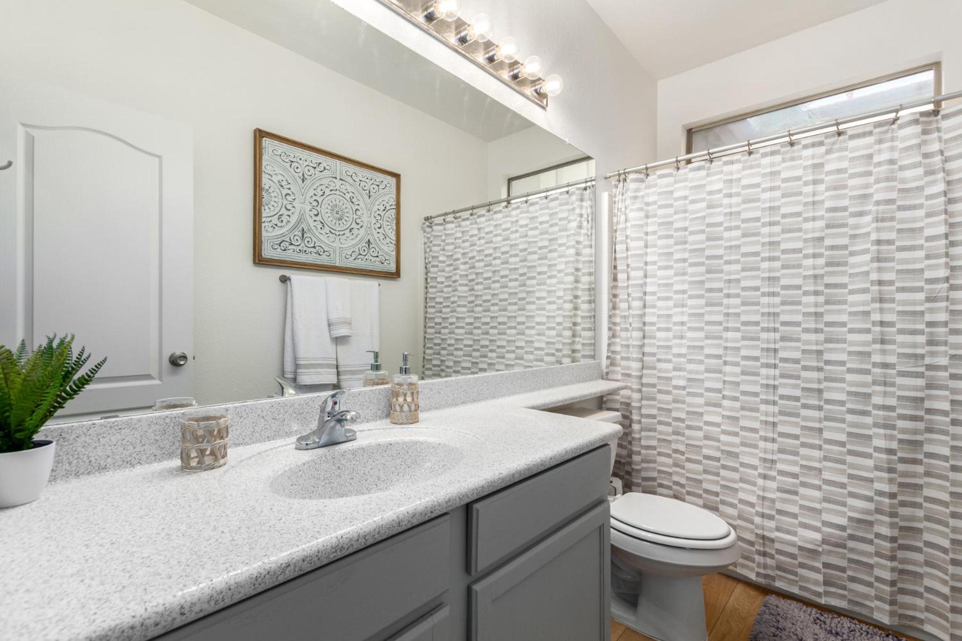 San Michelle Luxury Escape -Mesa