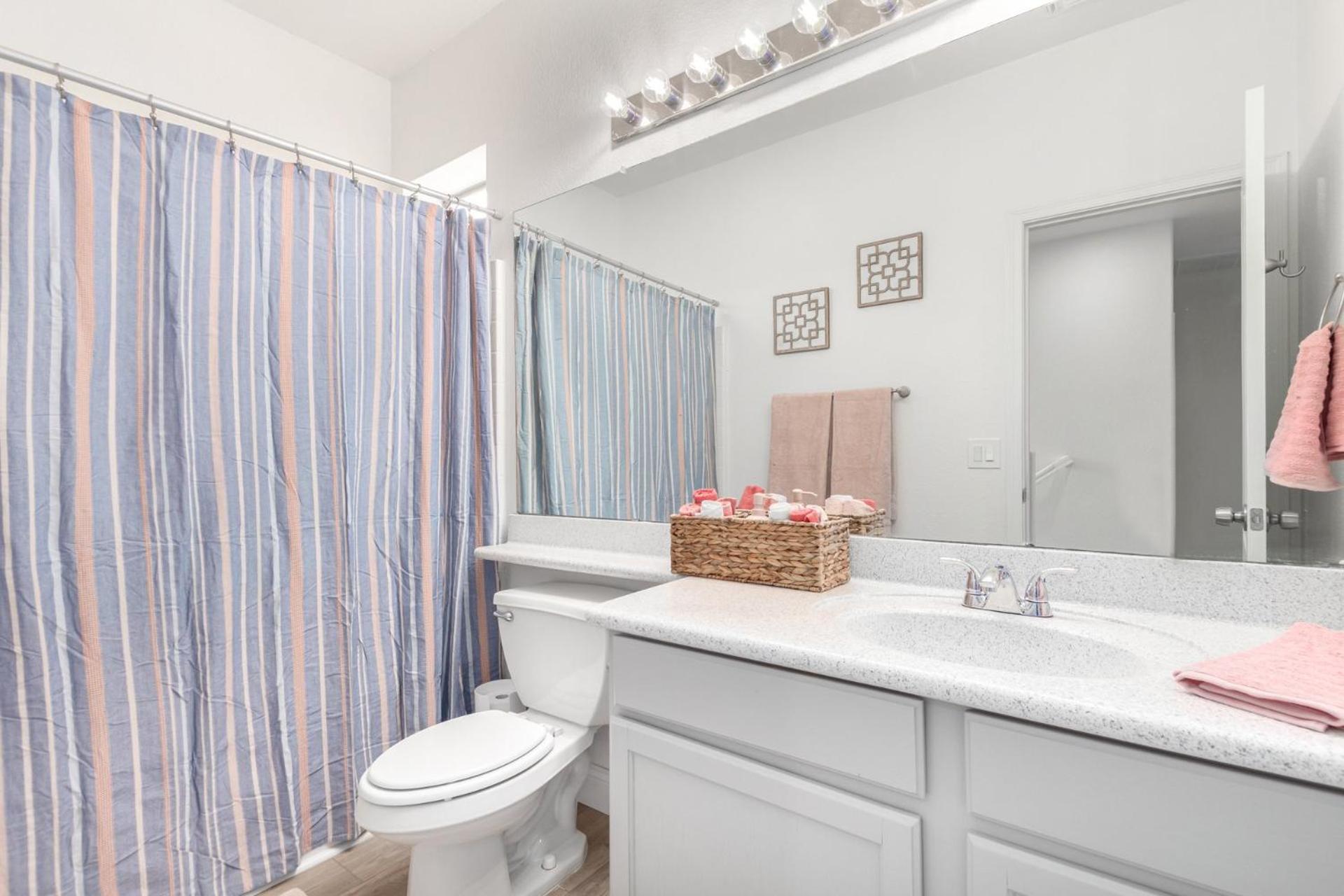 San Michelle Luxury Escape -Mesa