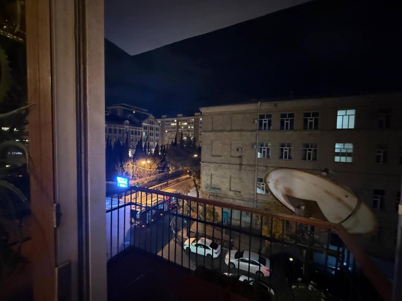 Azadliq Avenue Retro Apart