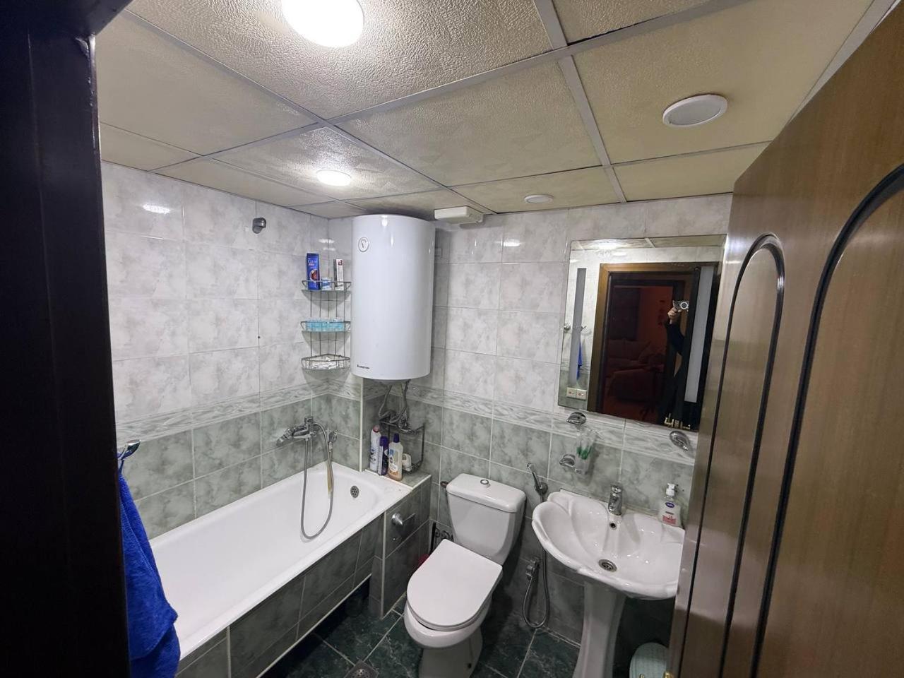 Azadliq Avenue Retro Apart