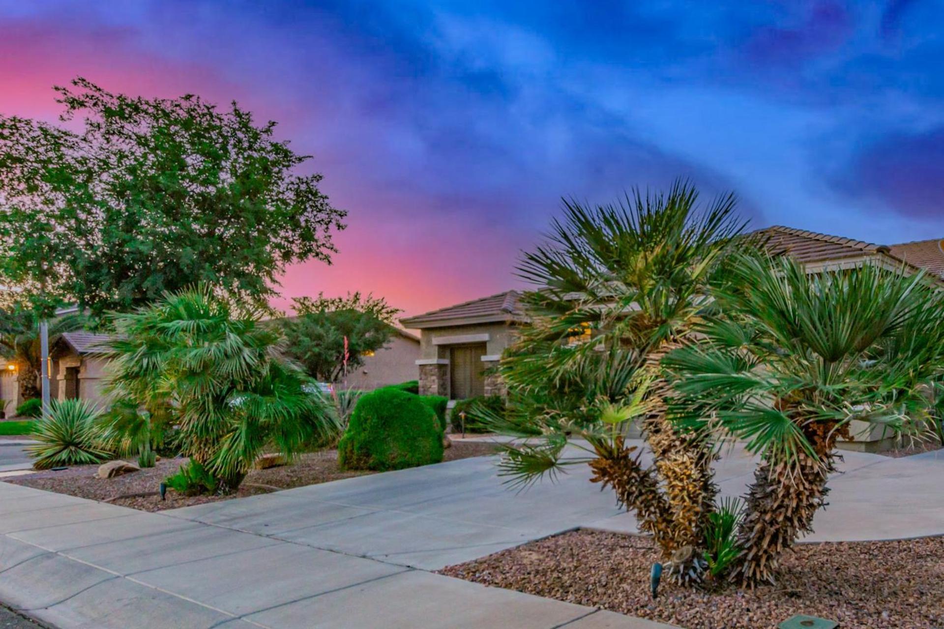 Stunning 3 bed in the heart of Maricopa City view 4