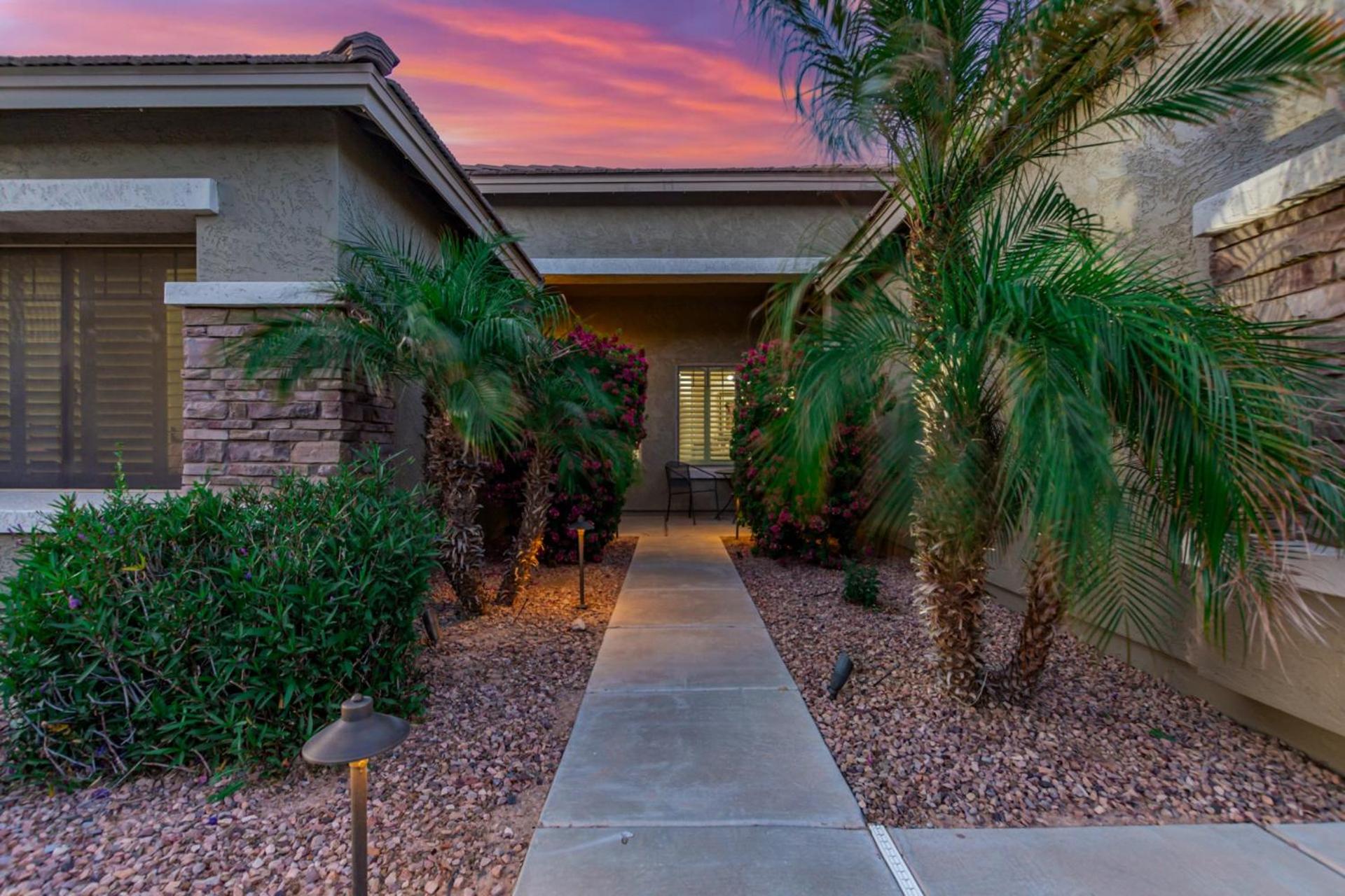 Stunning 3 bed in the heart of Maricopa City view 5