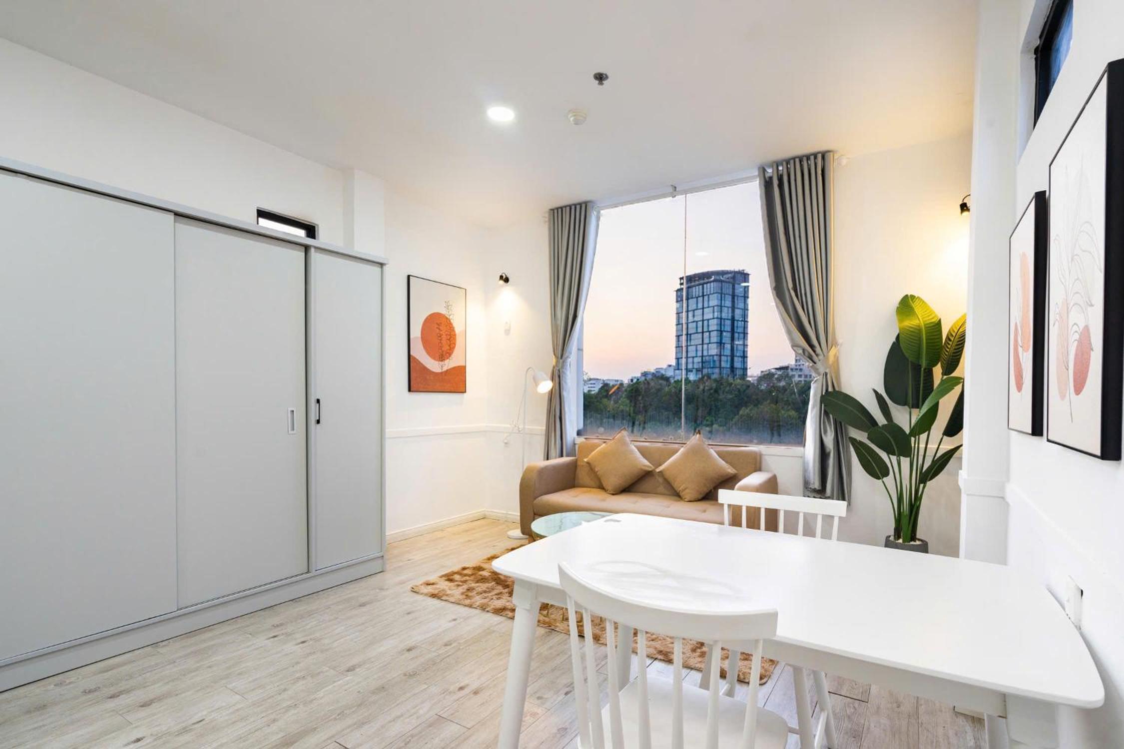 Home Away Dang Thi Nhu
