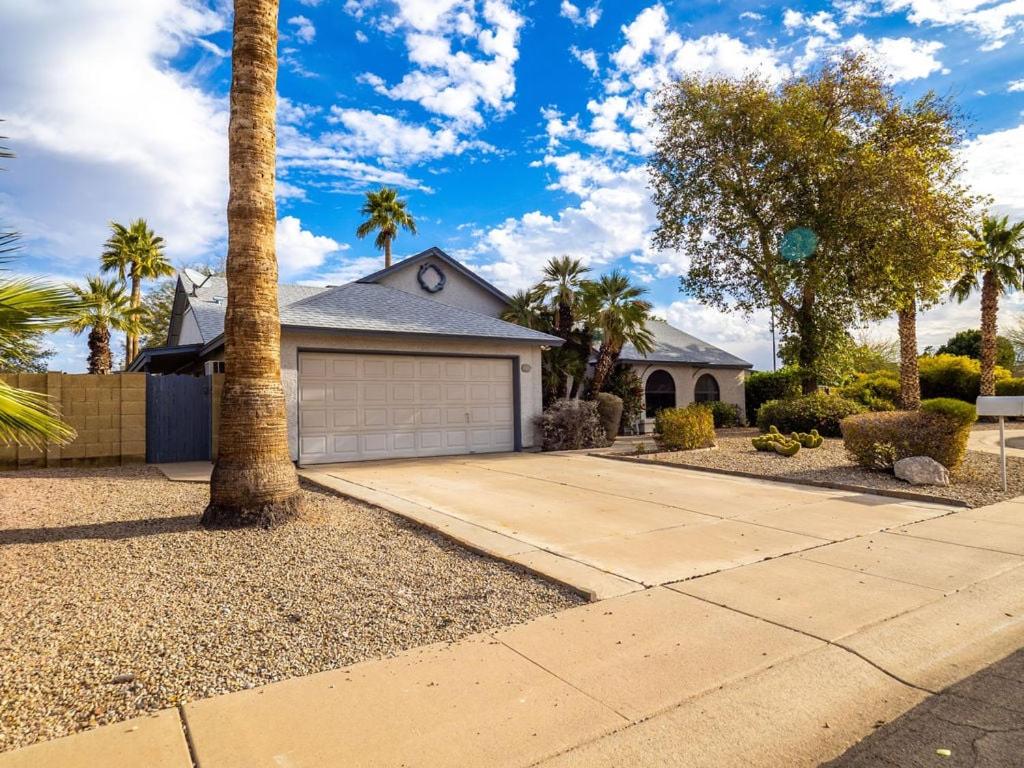 Royale Living in the Heart of Phoenix view 3