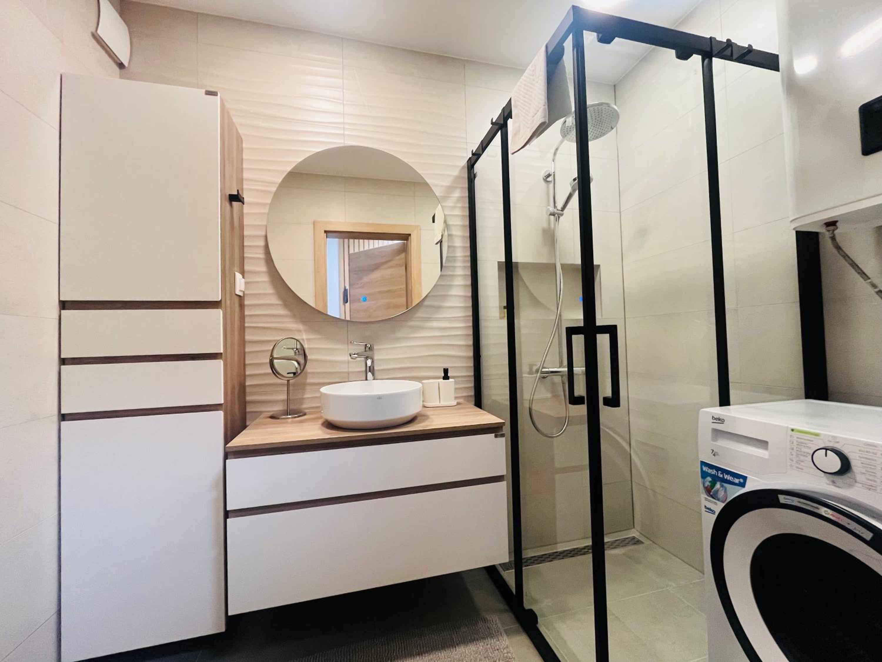 EXCLUSIVE St Constantine Suites