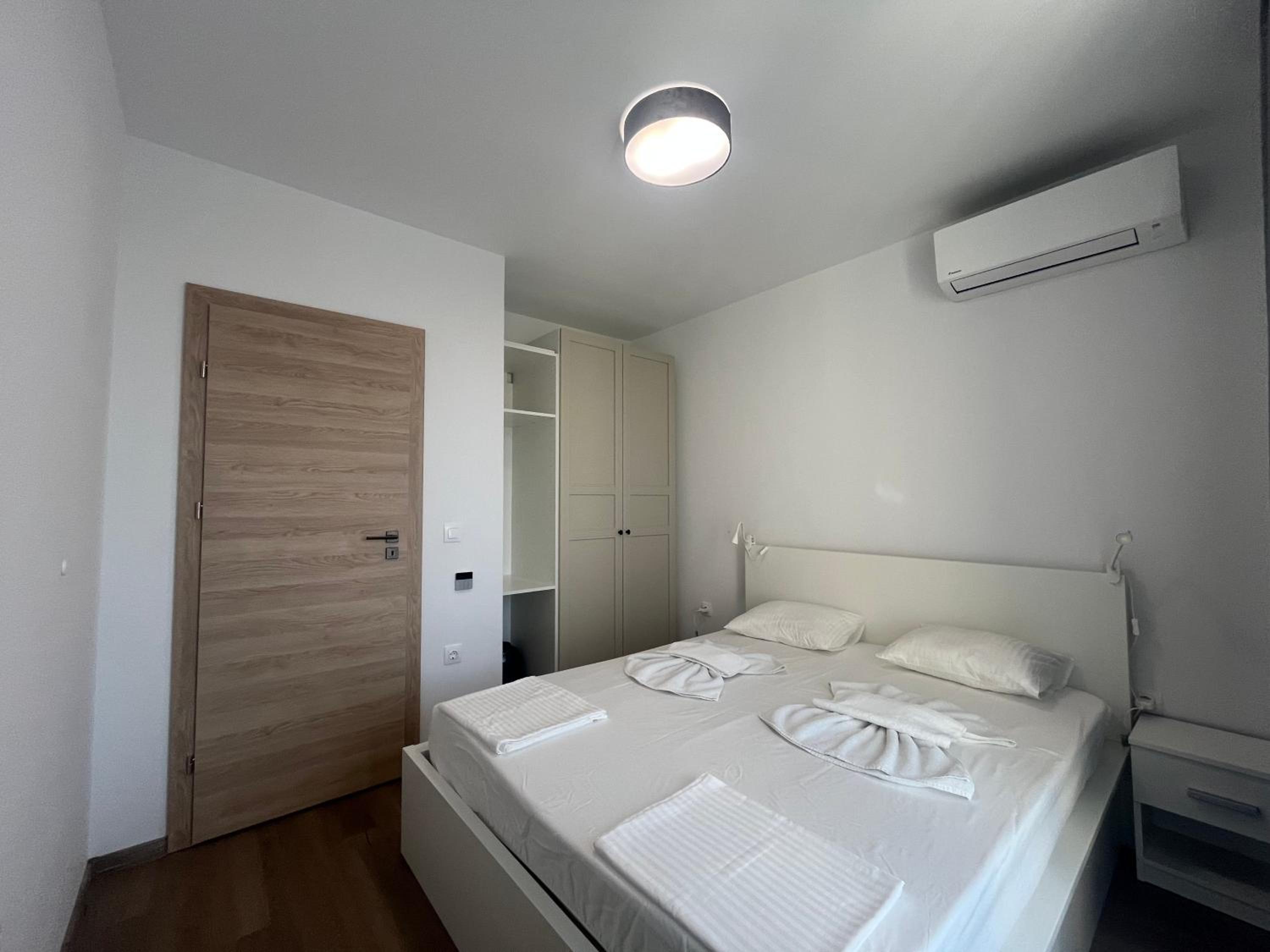 EXCLUSIVE St Constantine Suites