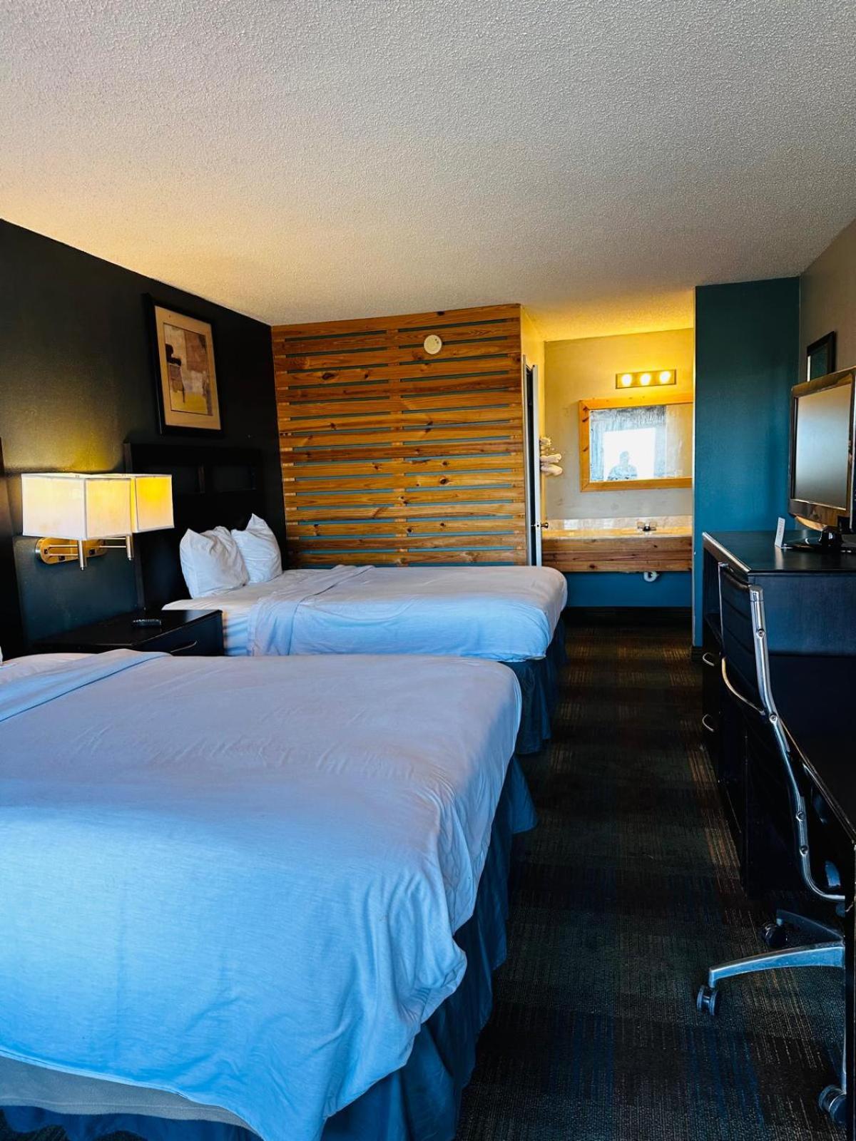 3 Y Motel