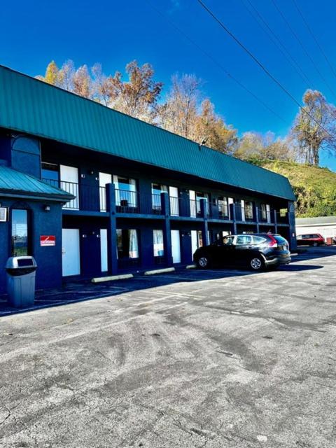 3 Y Motel