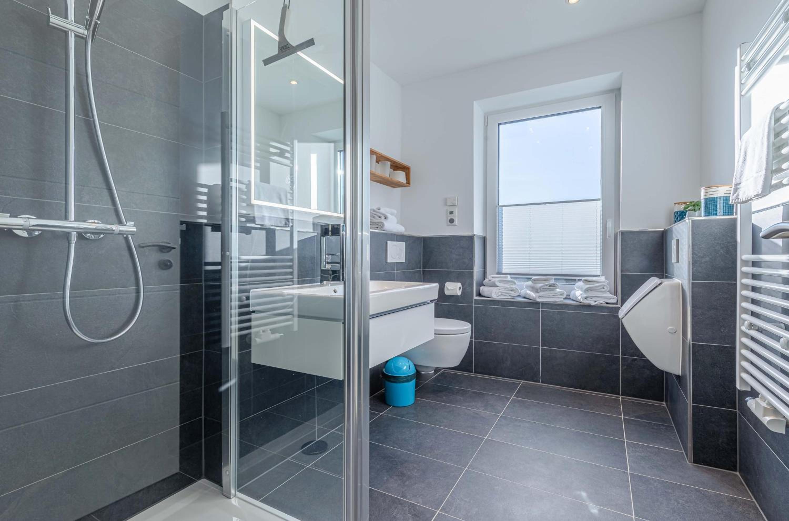 Wasserlilie - Stilvolle Ferienwohnung mit Balkon und herzlich willkommenen Vierbeinern