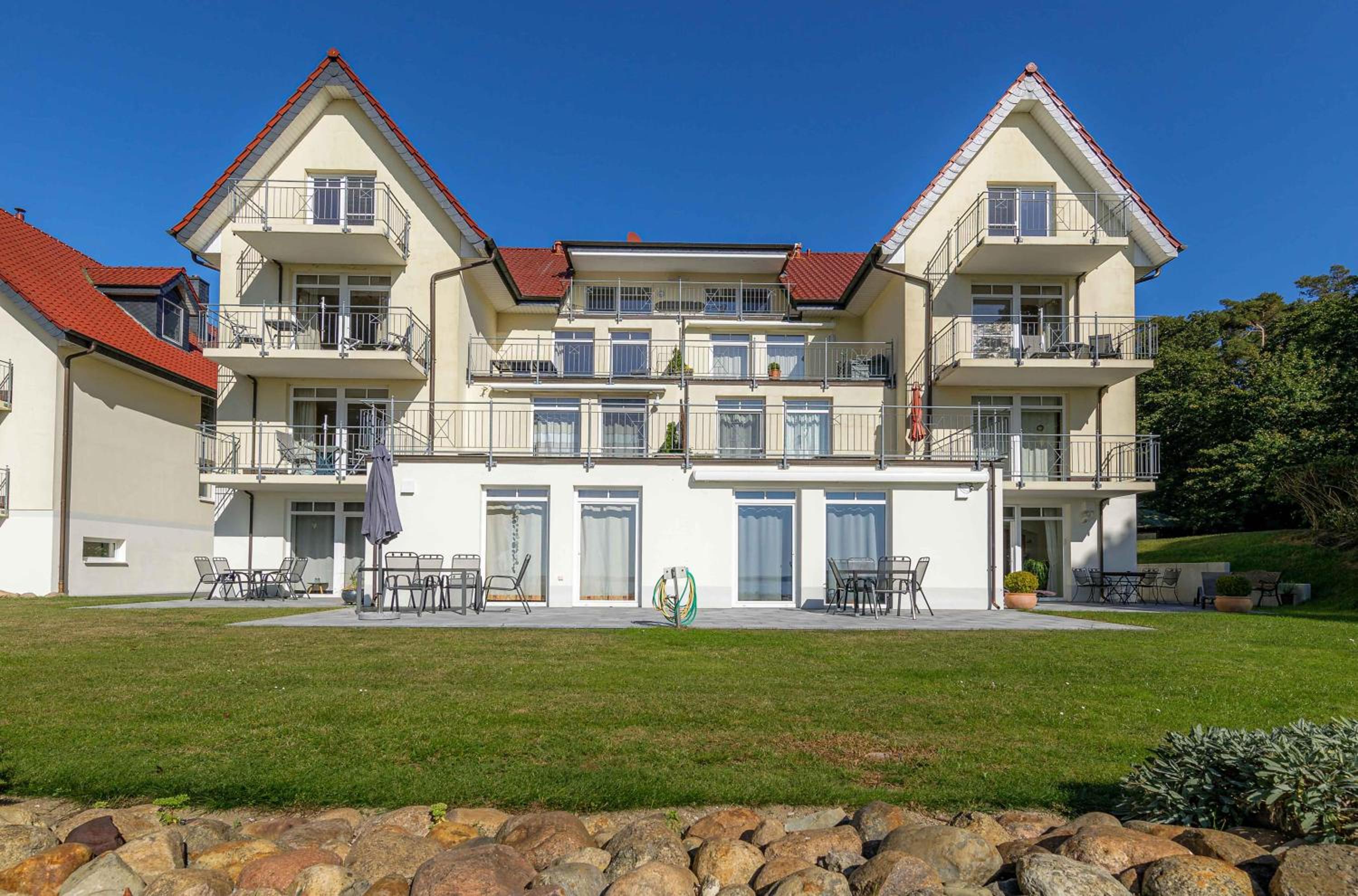 Seewind - Apartment mit Balkon und direktem Wasserblick
