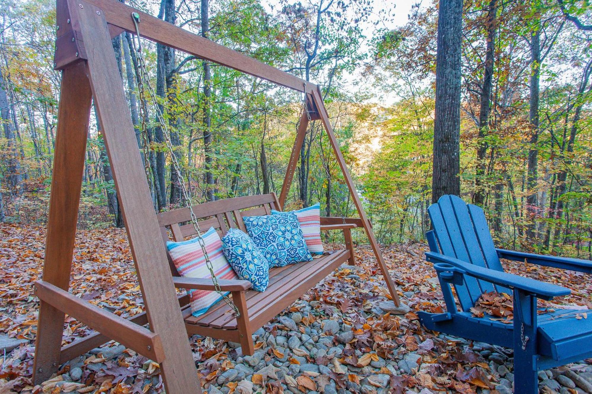 Treetops Retreat