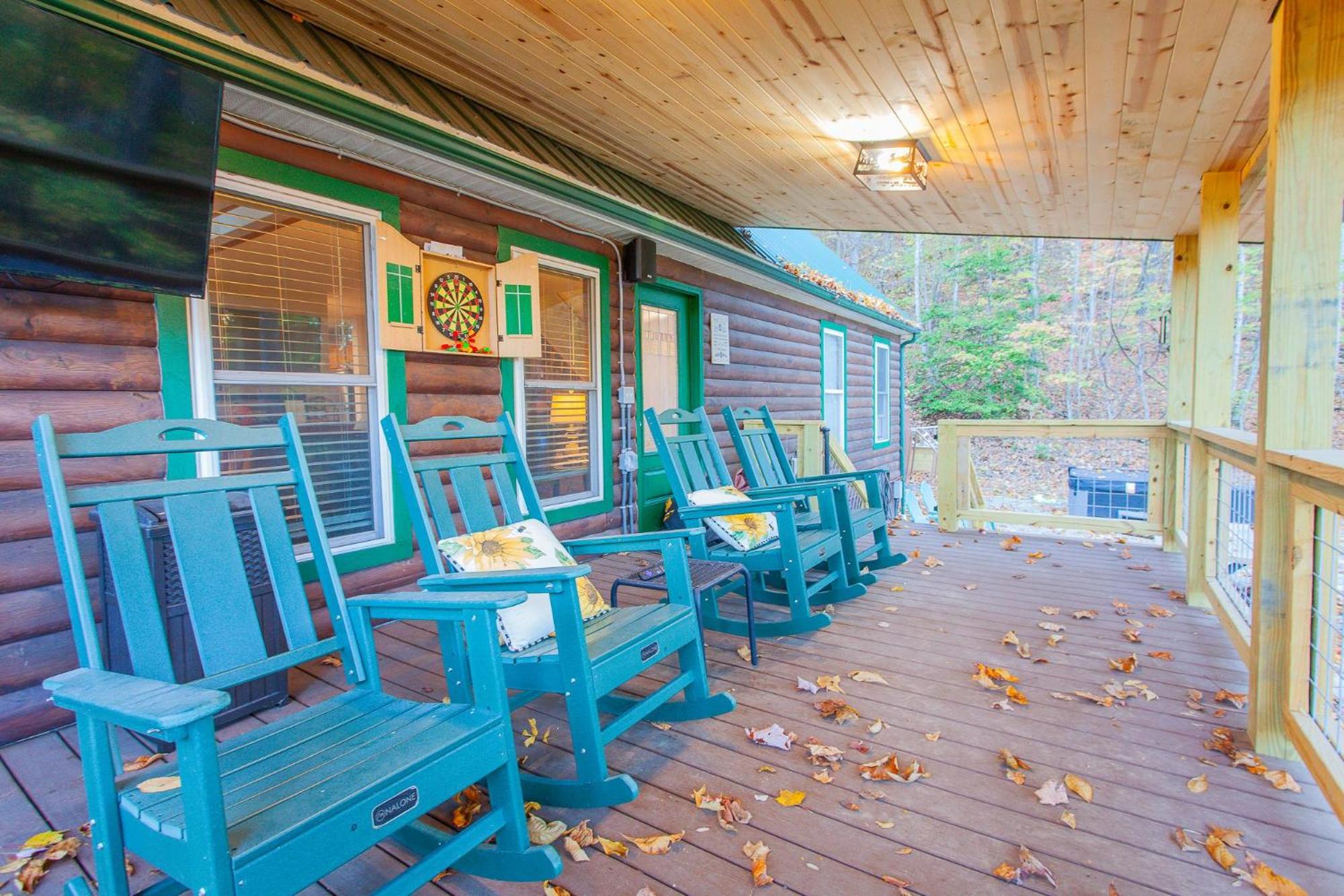 Treetops Retreat