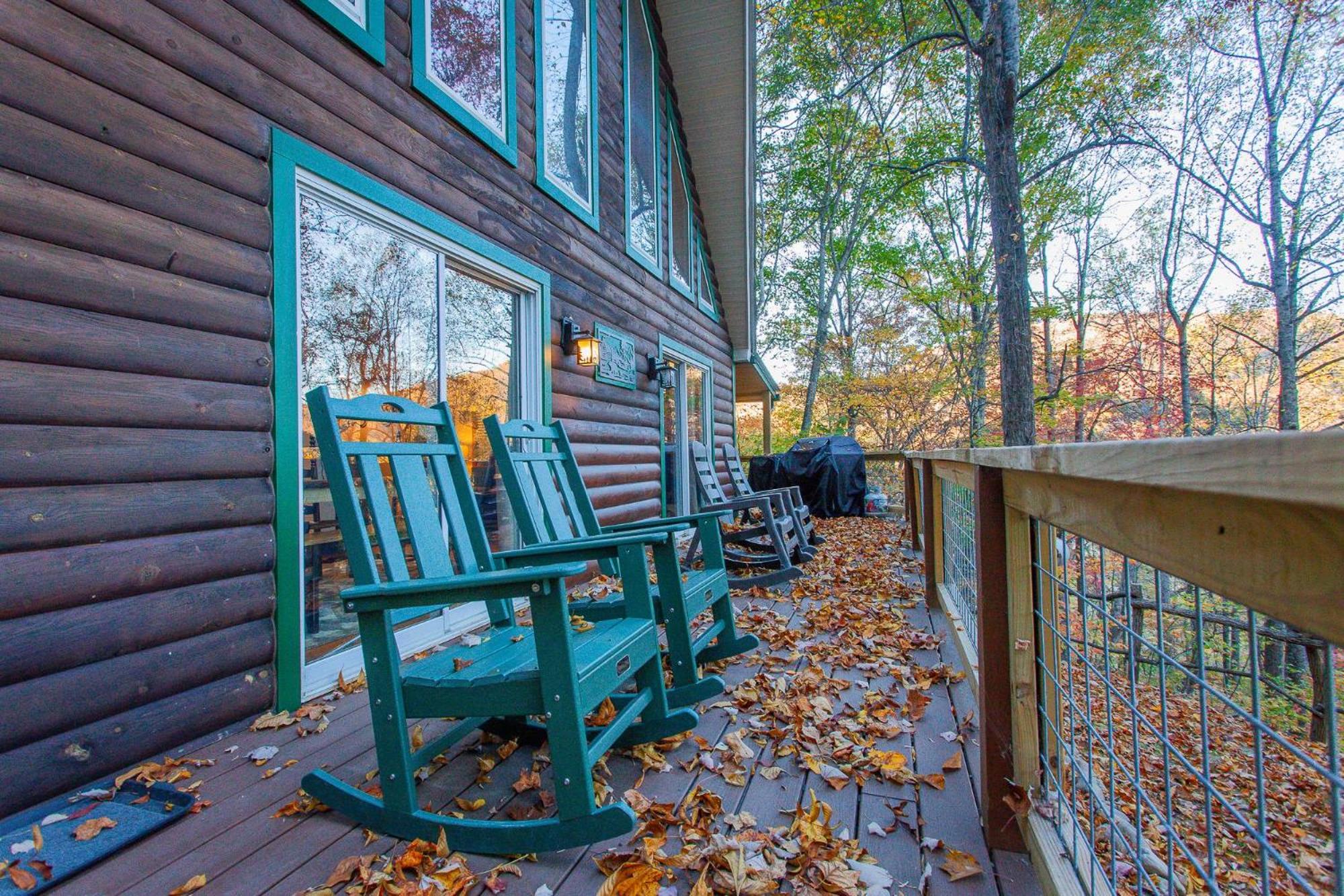 Treetops Retreat