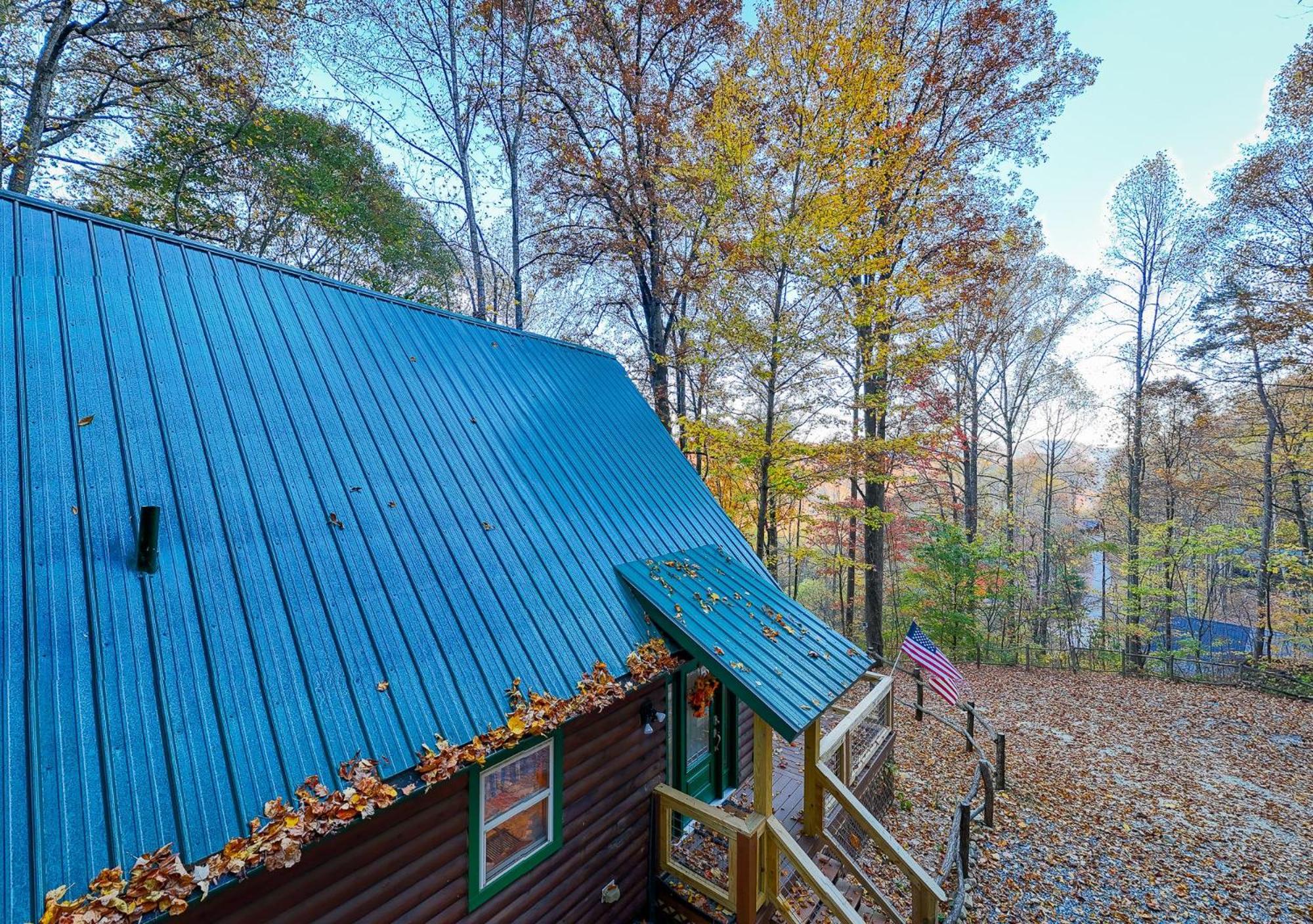 Treetops Retreat