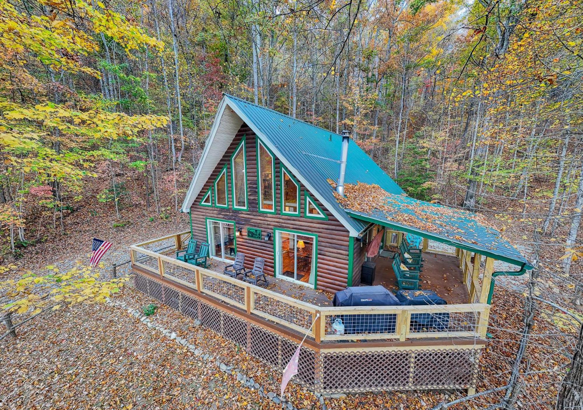 Treetops Retreat