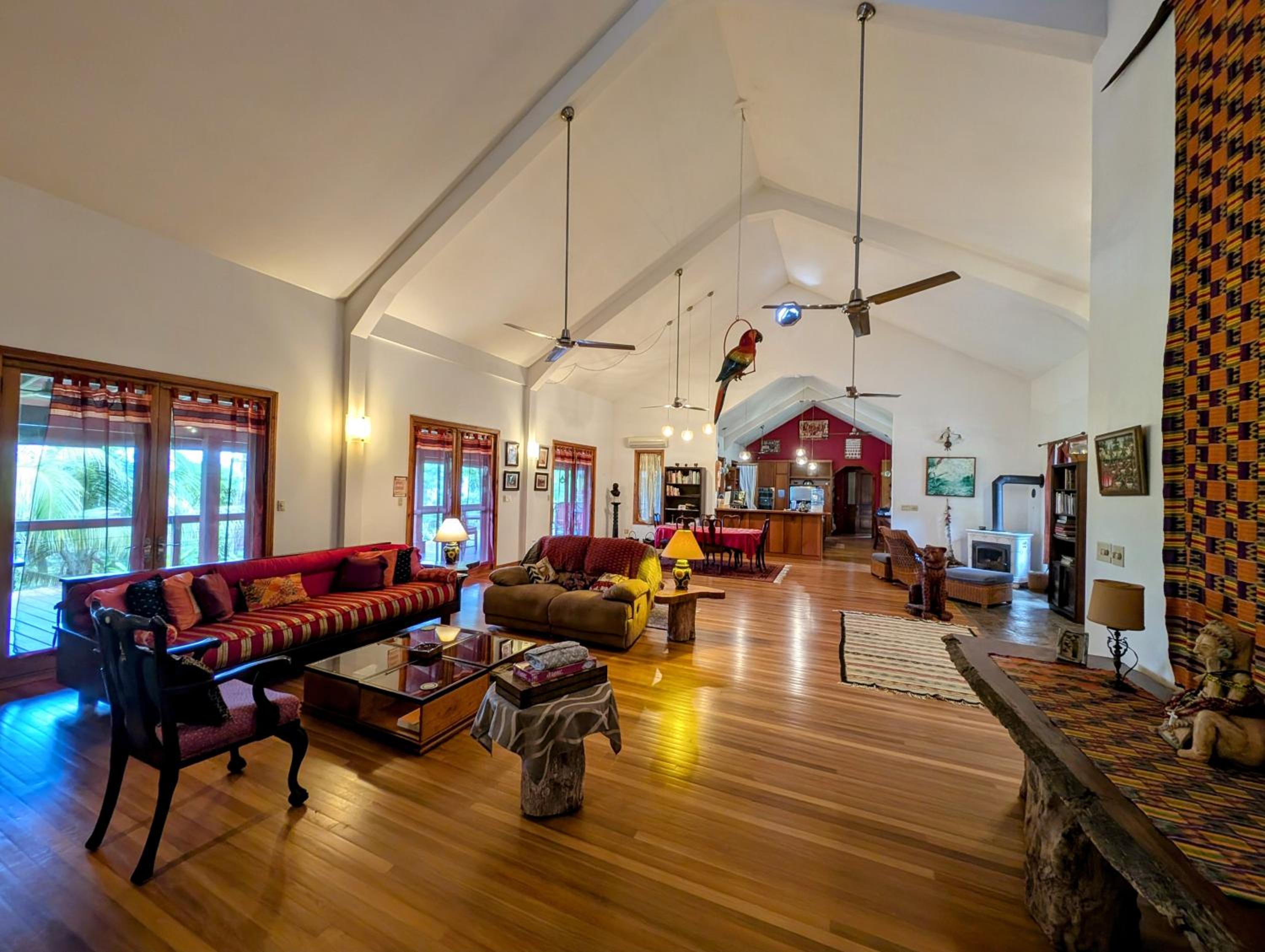Villa Divina at Framadani estate - Jungle villa with a pool