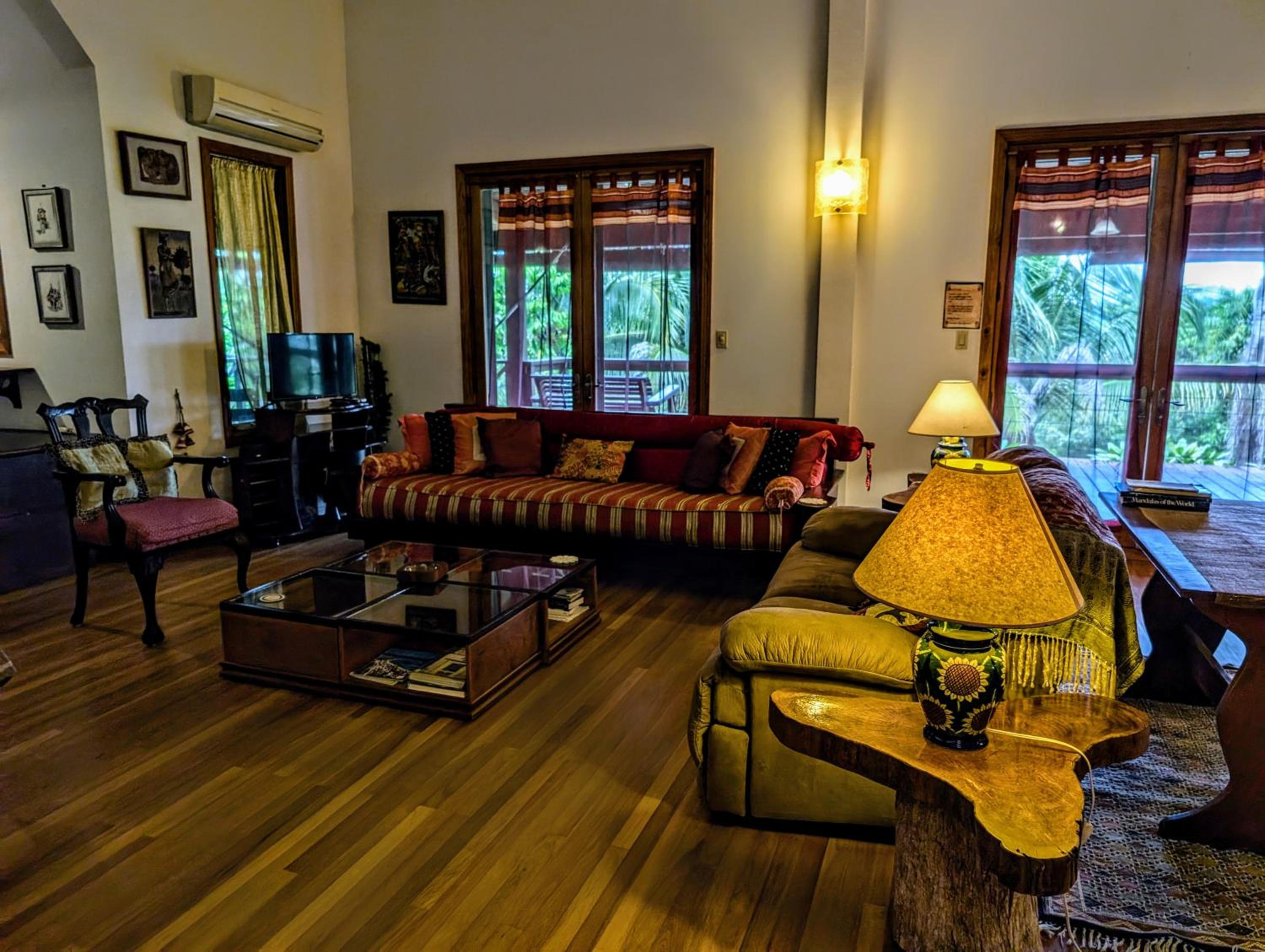 Villa Divina at Framadani estate - Jungle villa with a pool