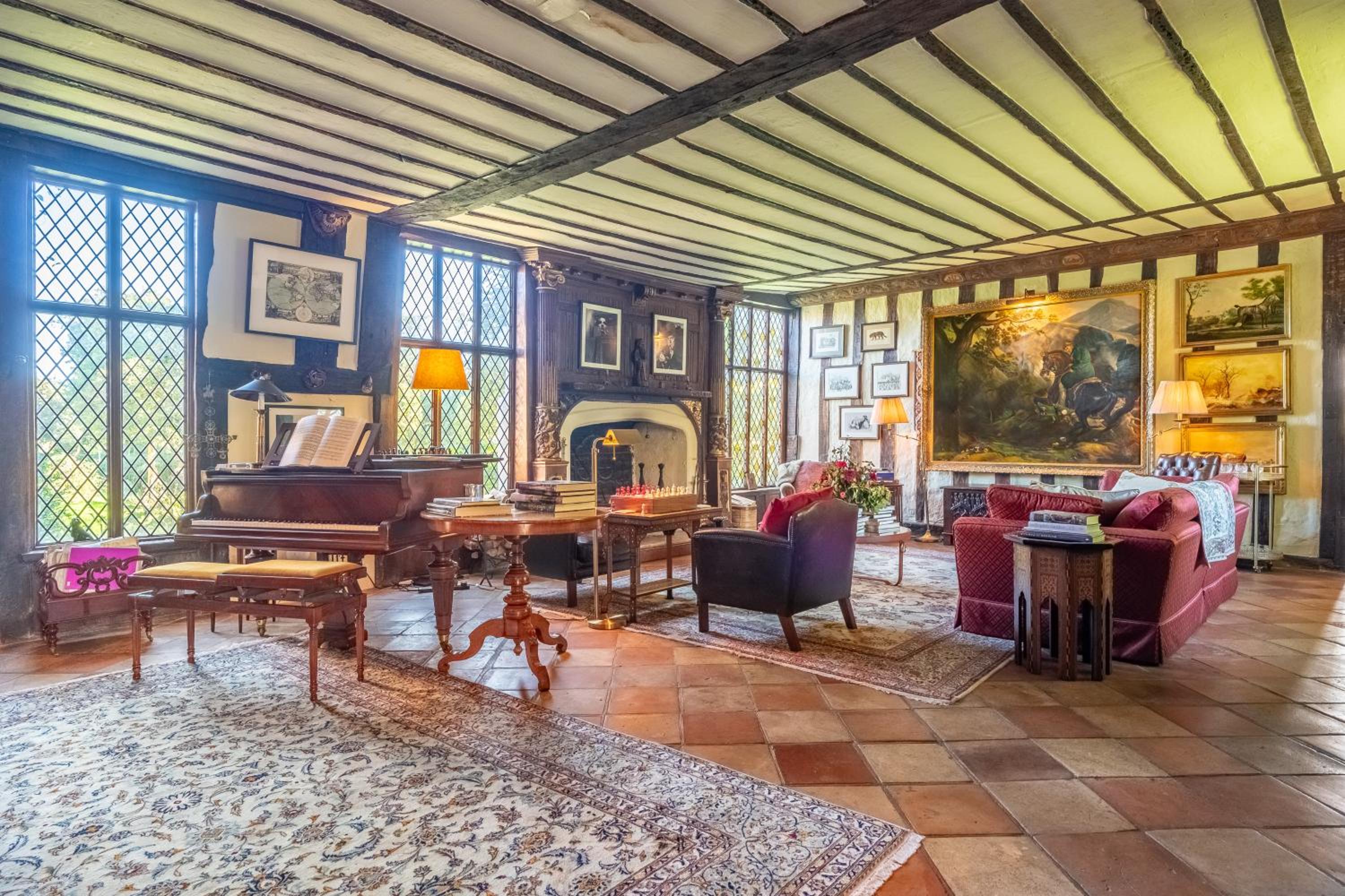 1,000 year old Medieval Flemings Hall sleeps up to 14 or 22 view 2