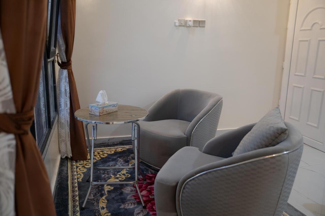 SLASEL JABAL SHAMS HOUsE