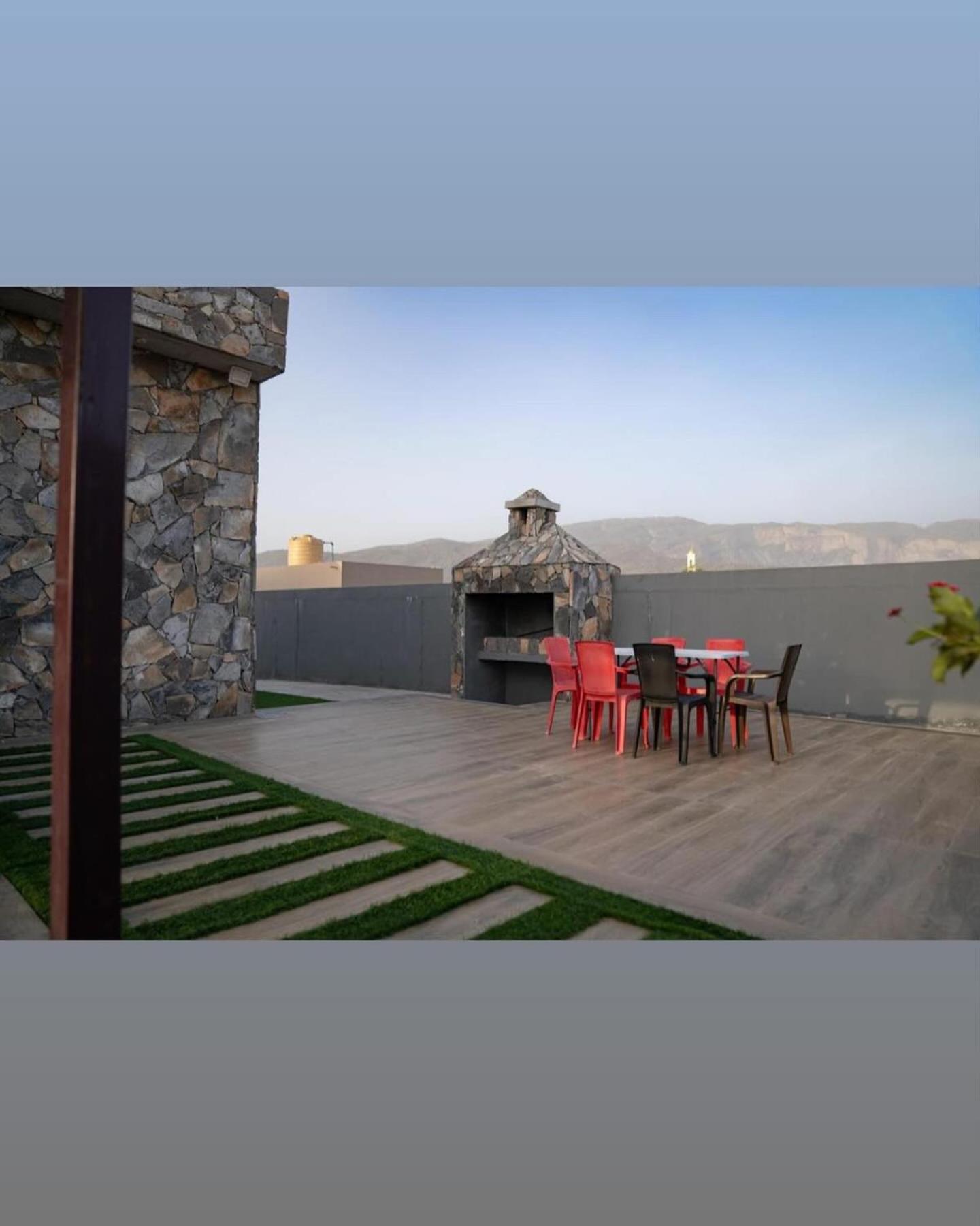 SLASEL JABAL SHAMS HOUsE