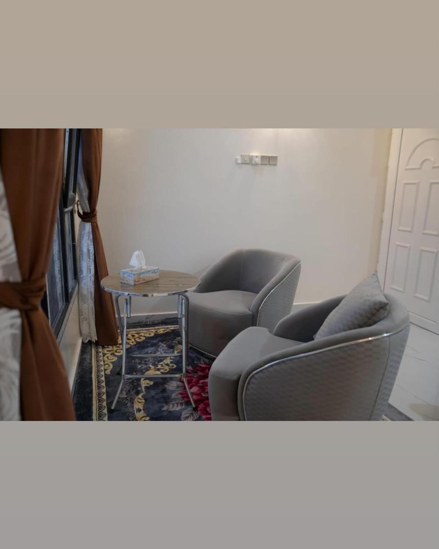 SLASEL JABAL SHAMS HOUsE