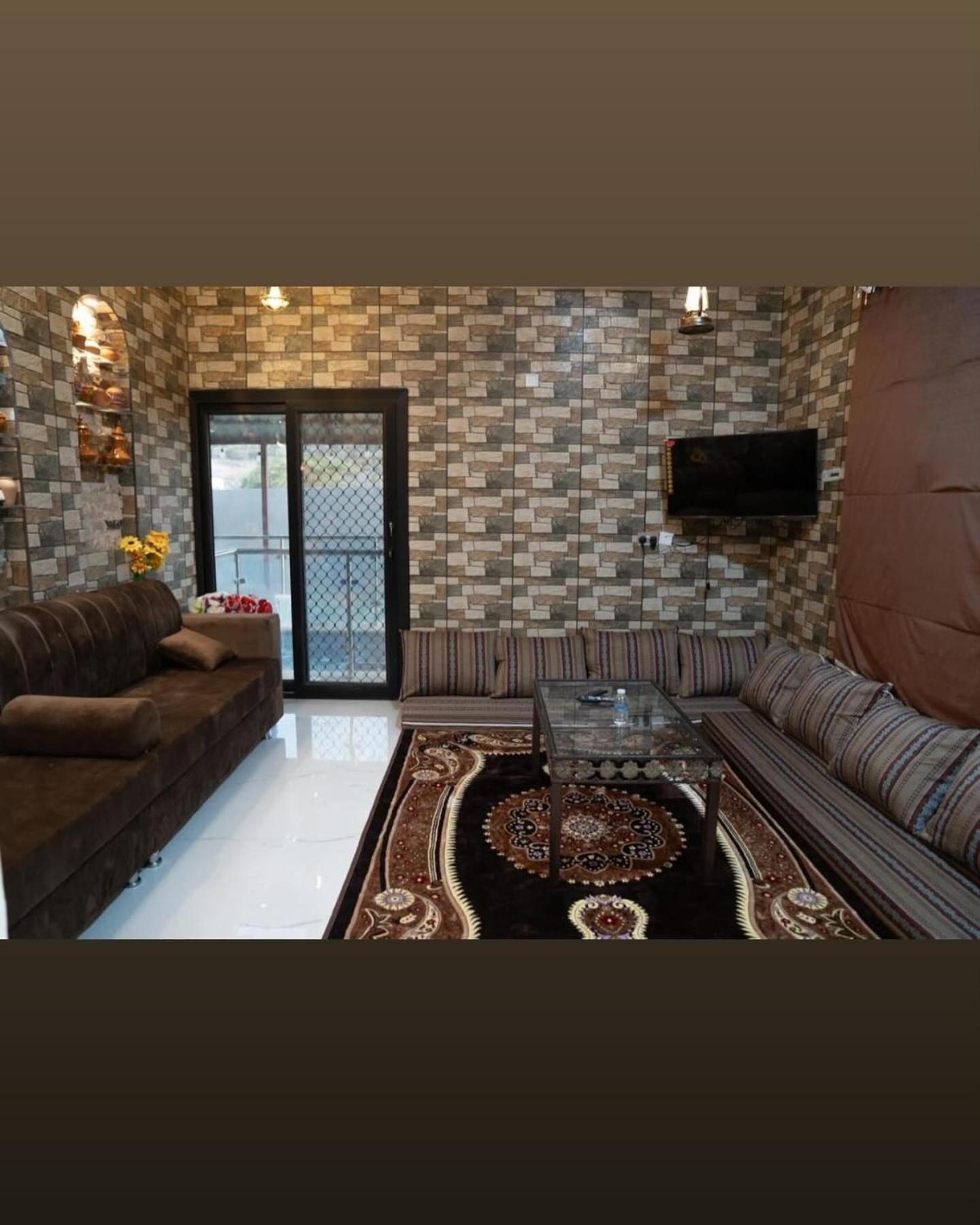 SLASEL JABAL SHAMS HOUsE