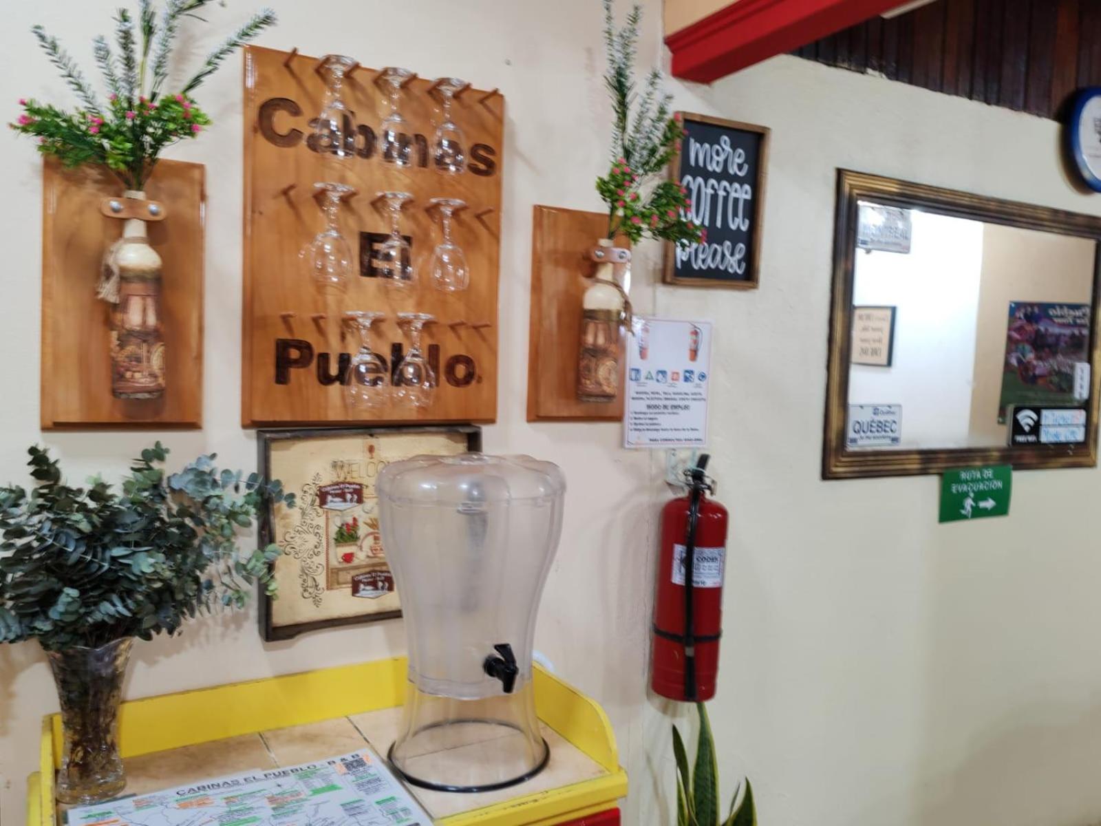 Cabinas El Pueblo B&B Monteverde