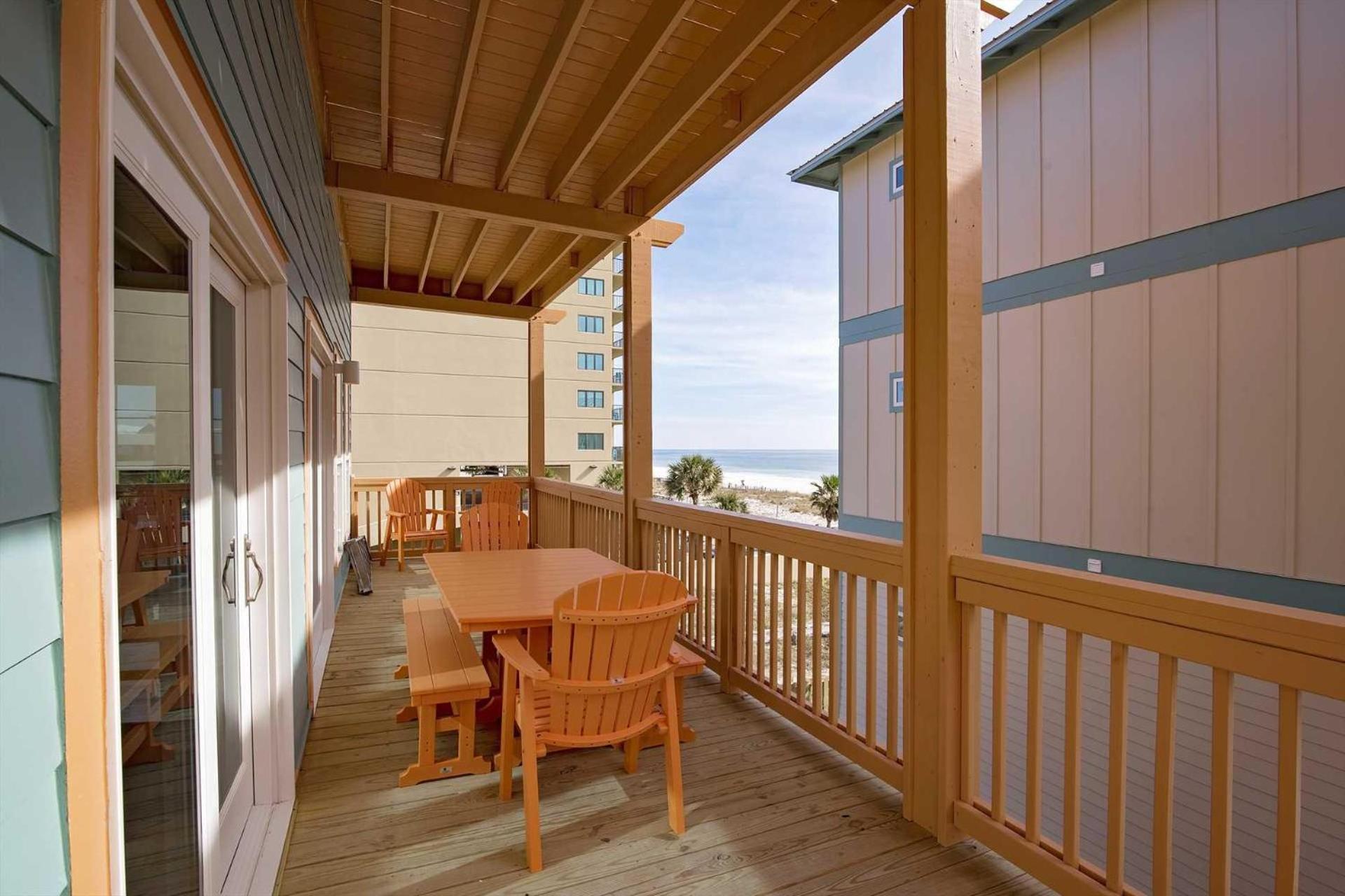 Breezyville Northeast Sun 7BR Lockout view 4