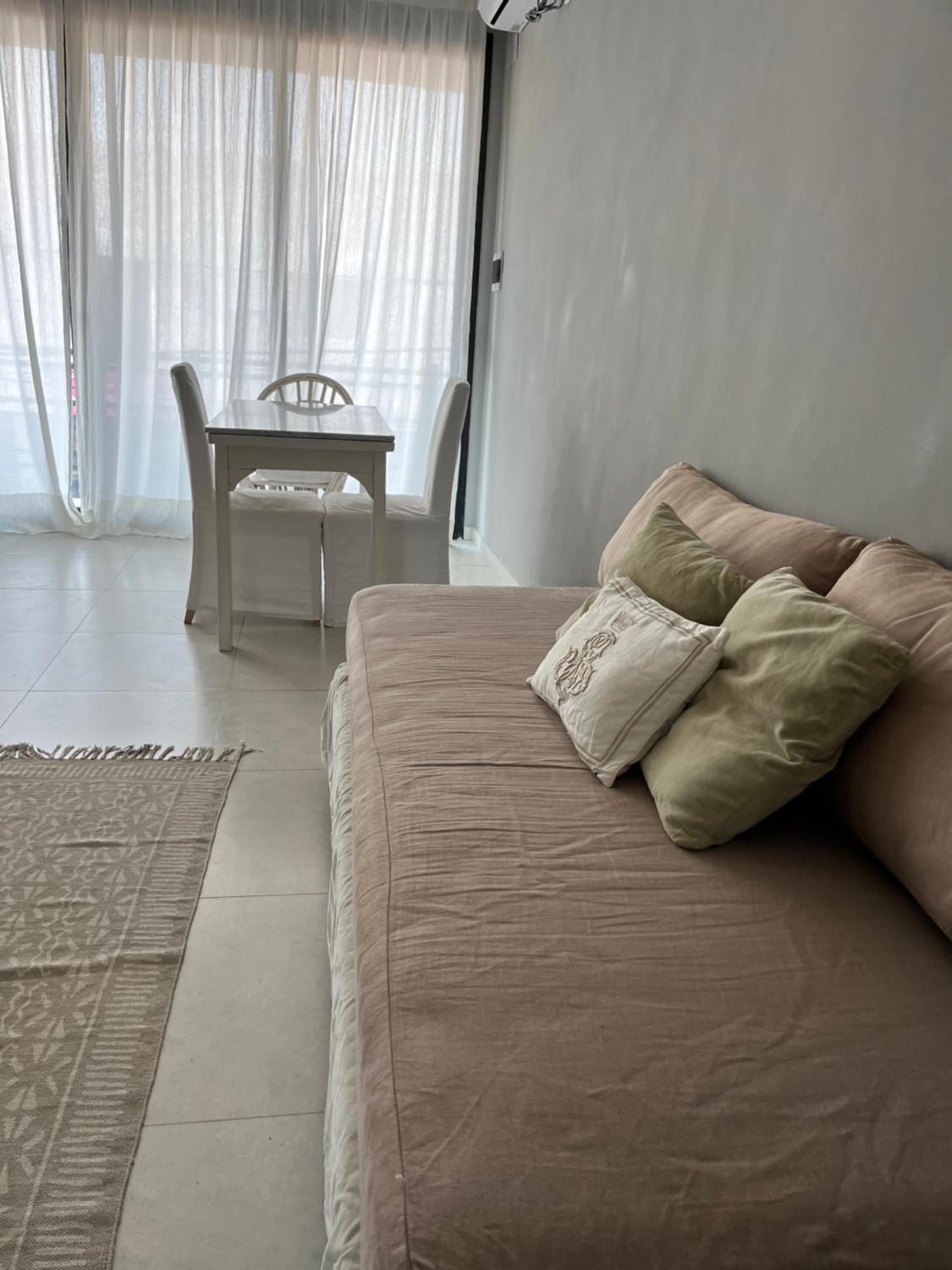 Elegante y confortable Departamento Mitre